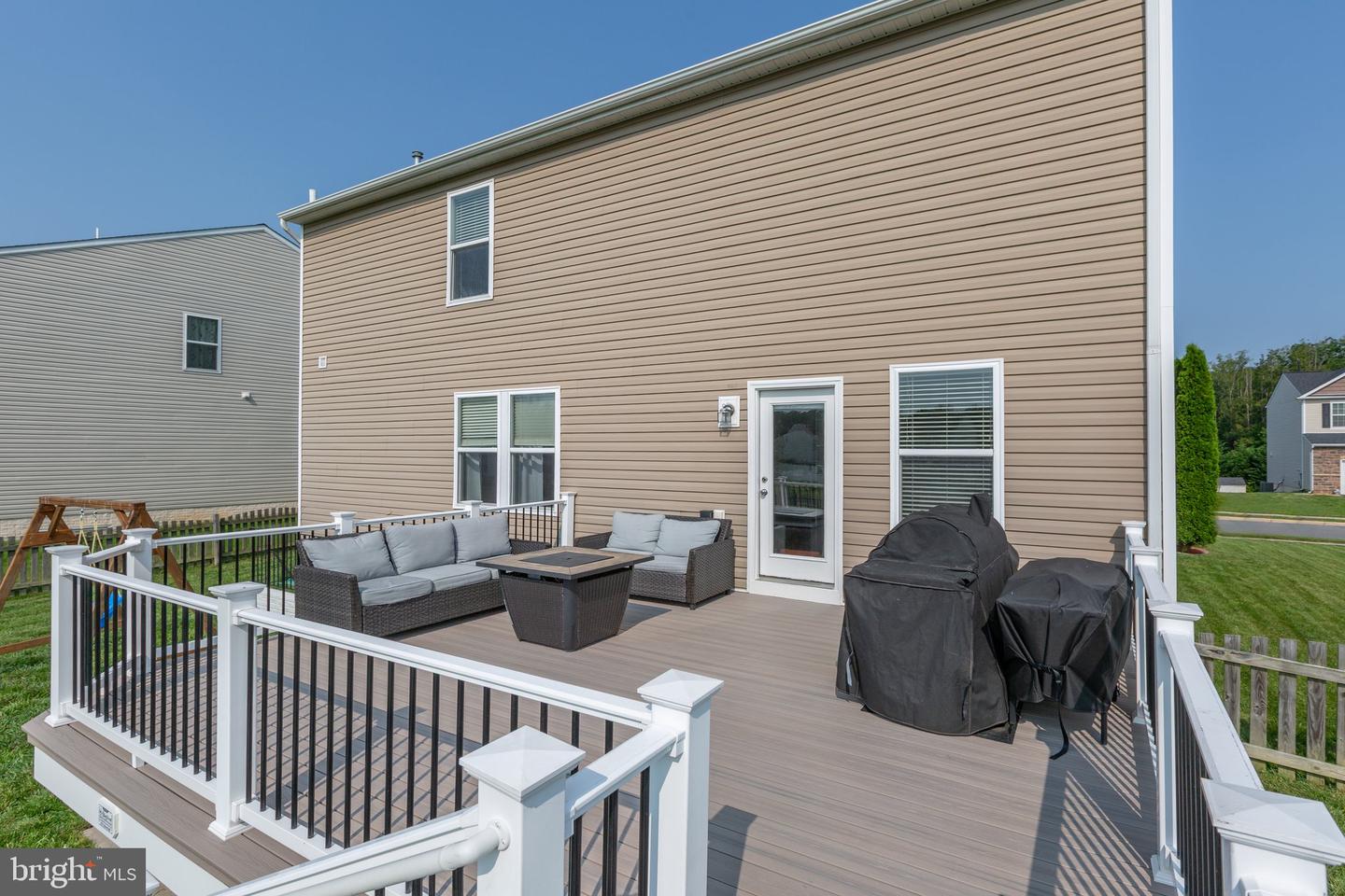 27 Hopkins Branch Way