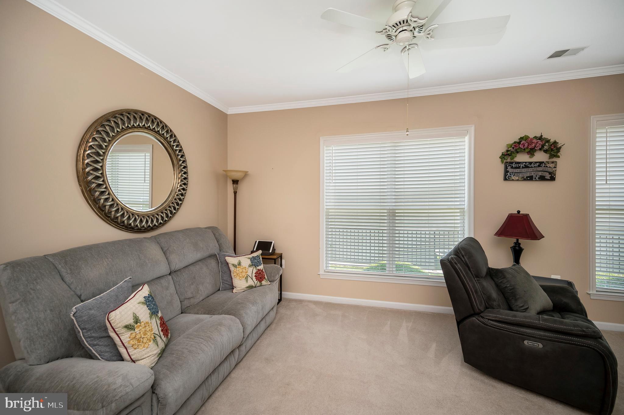 24 Smithfield Way