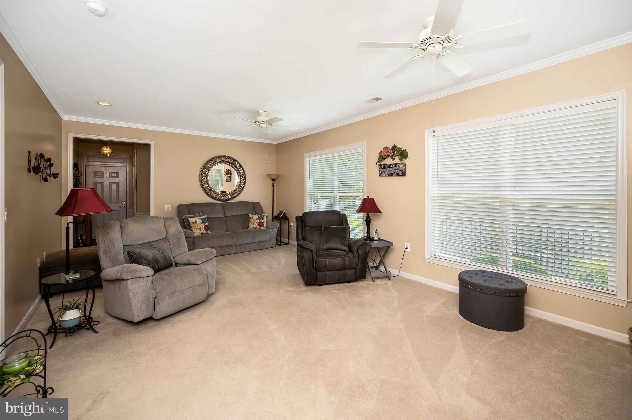 24 Smithfield Way