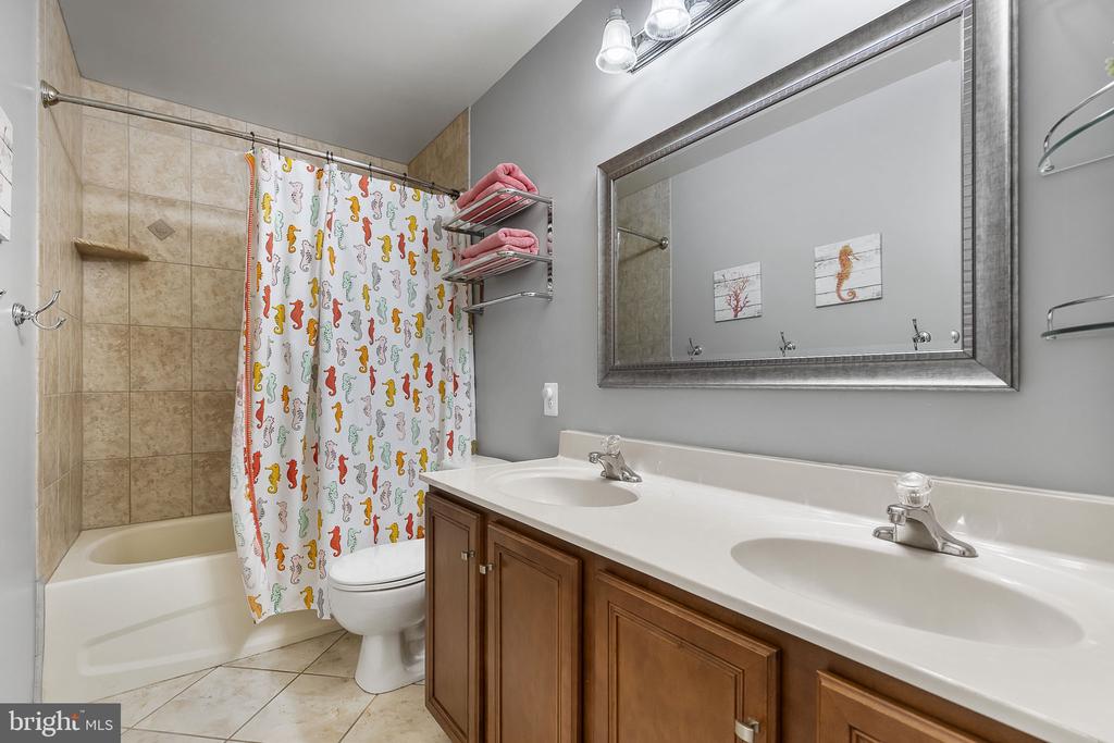 4 Saint Vincent Ct