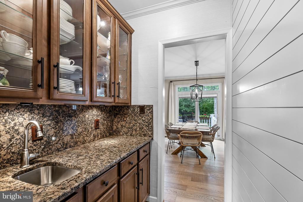 4 Saint Vincent Ct
