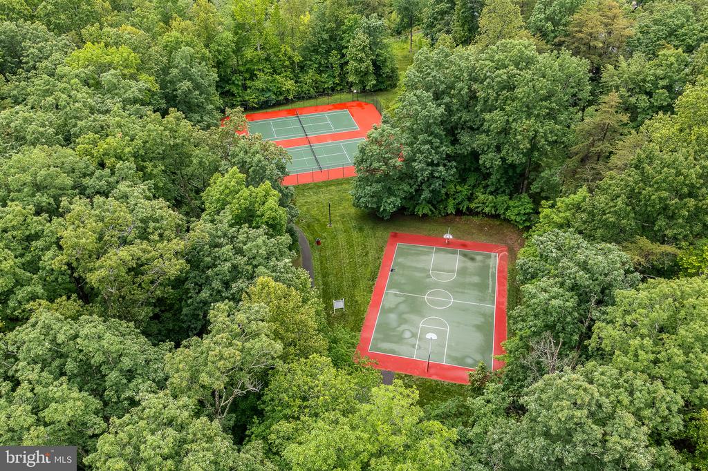 4 Saint Vincent Ct
