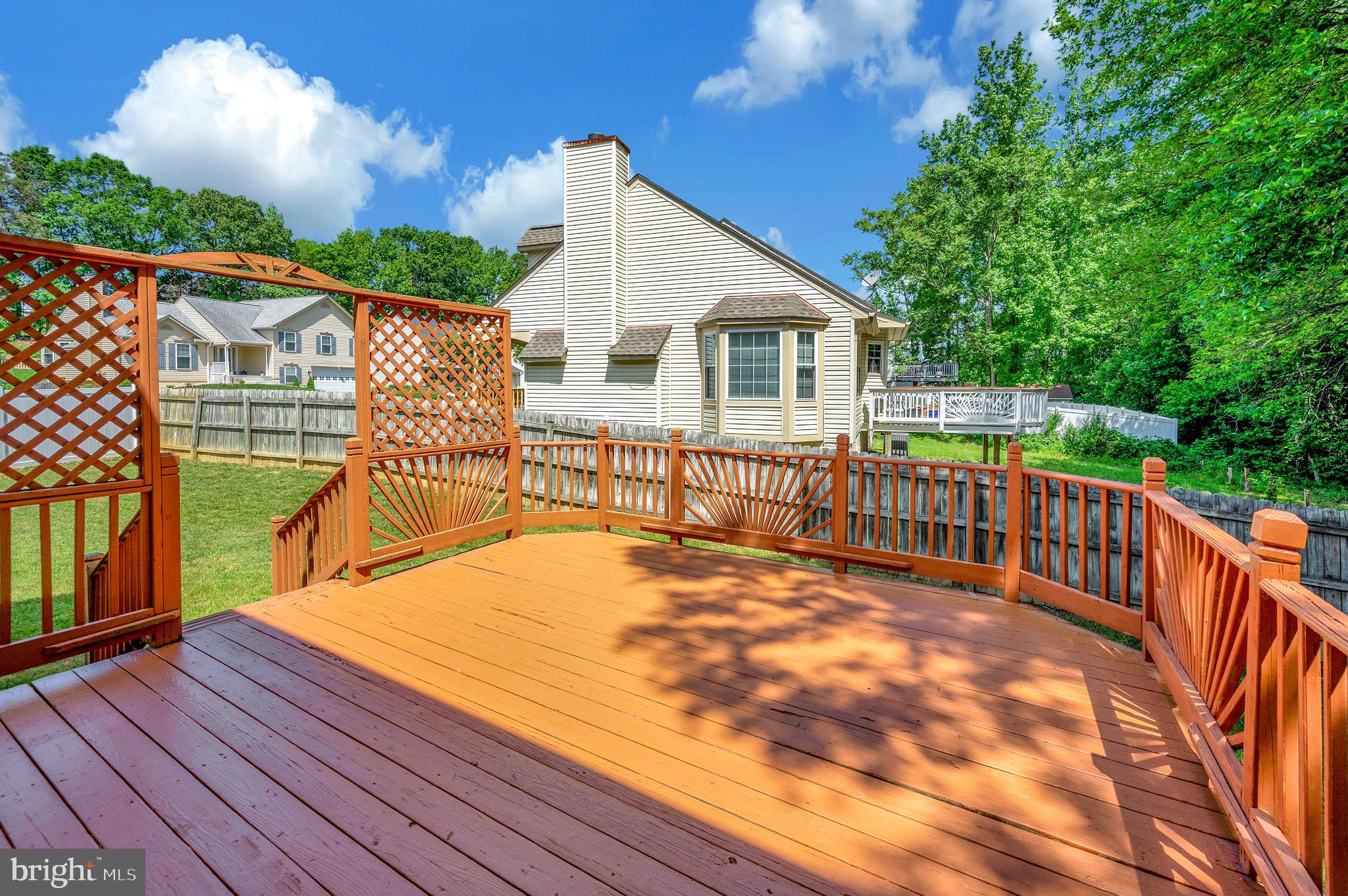 24 Cross Cut Ln