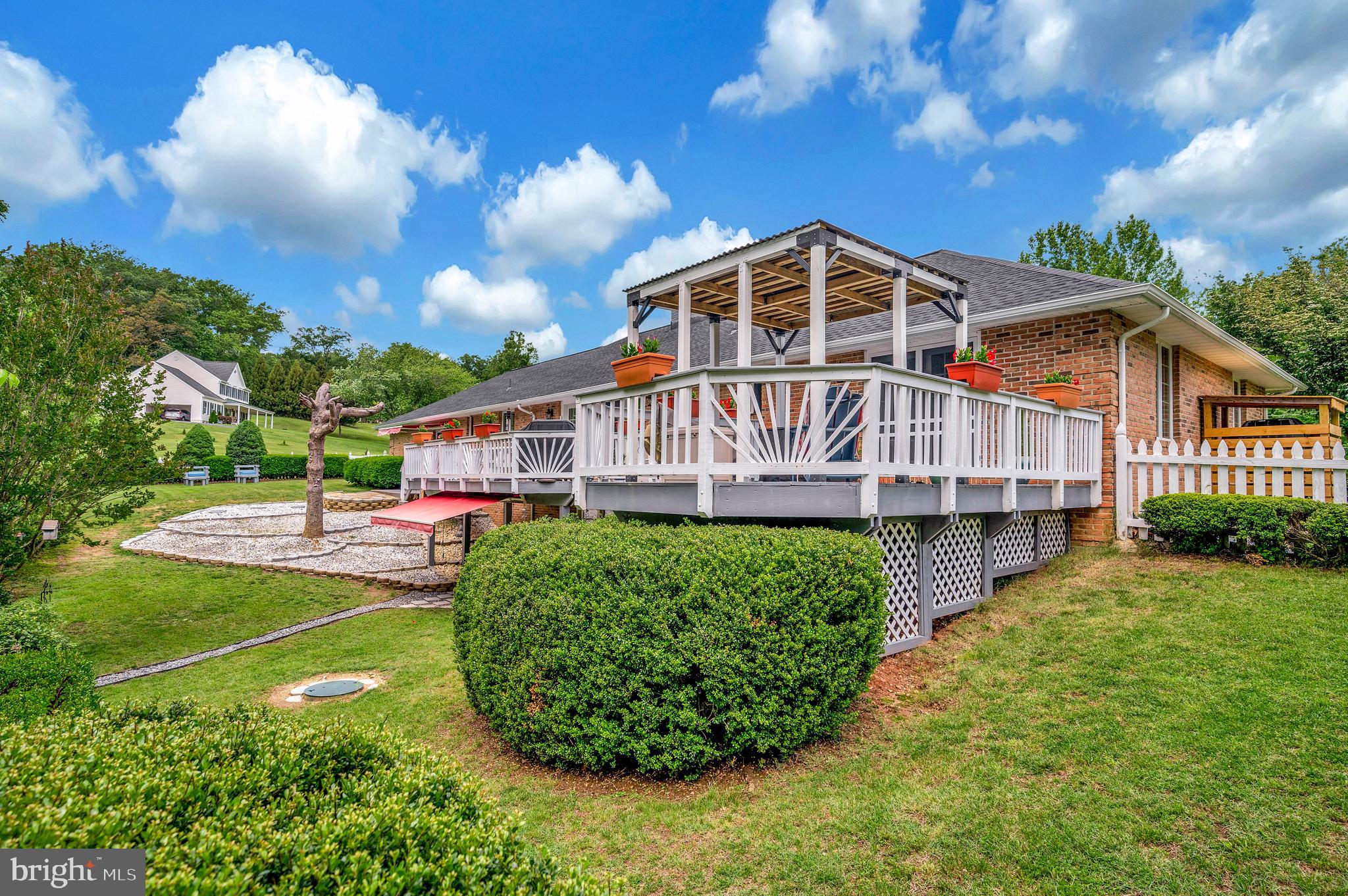 710 Widewater Rd