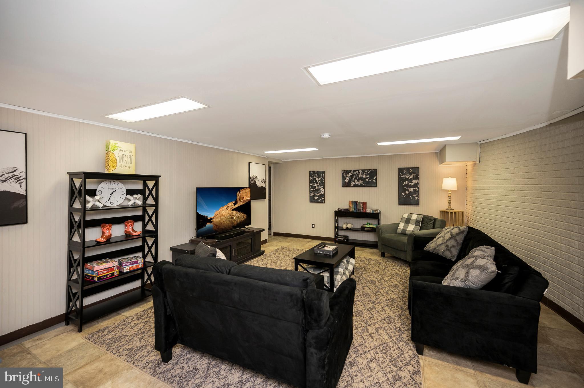 710 Widewater Rd