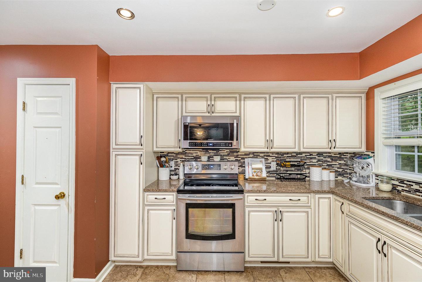 304 Montpelier Dr