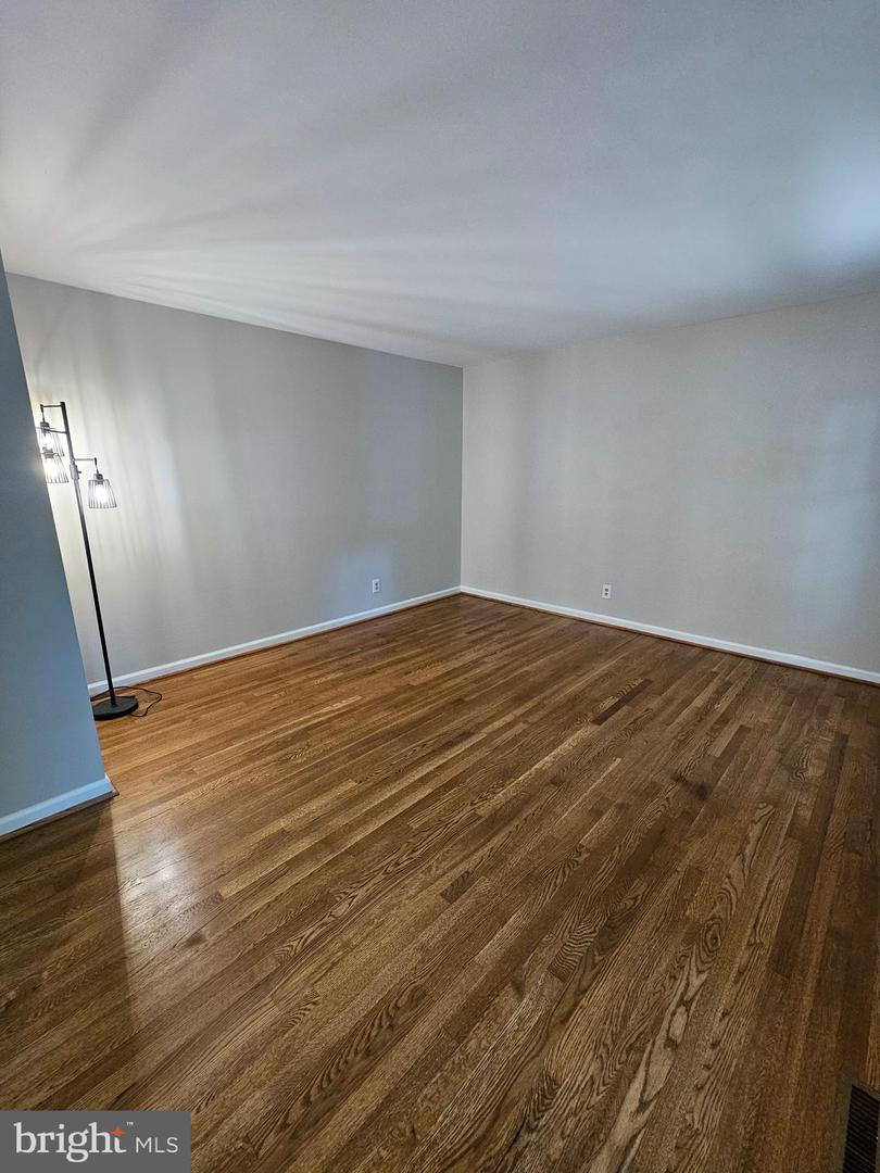 304 Montpelier Dr