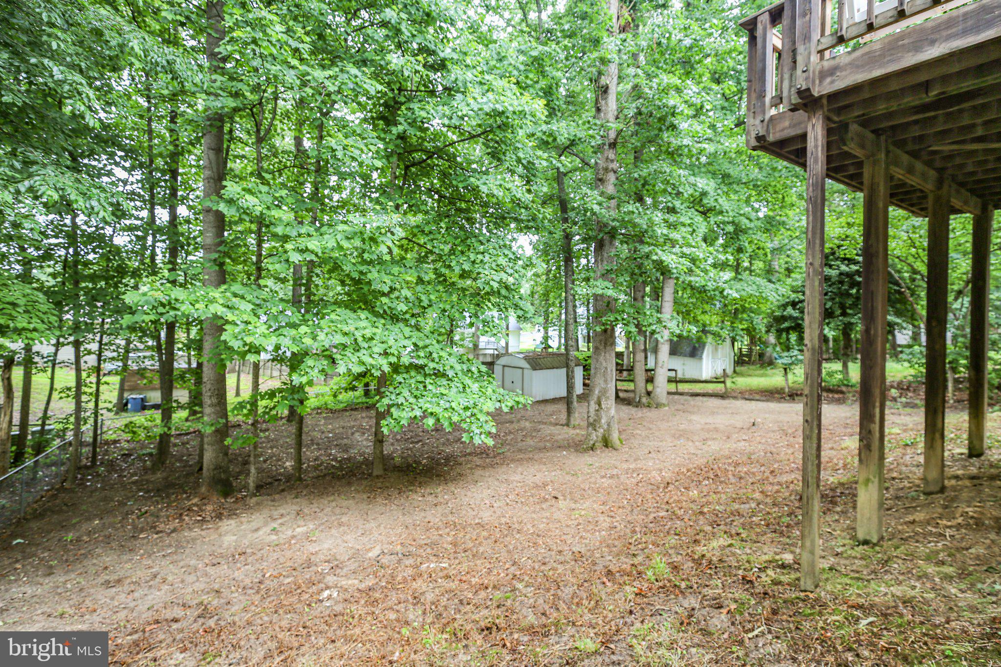 32 Cherry Laurel Dr