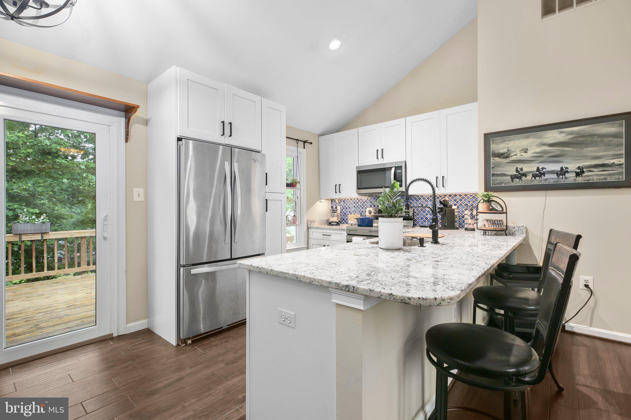 32 Cherry Laurel Dr