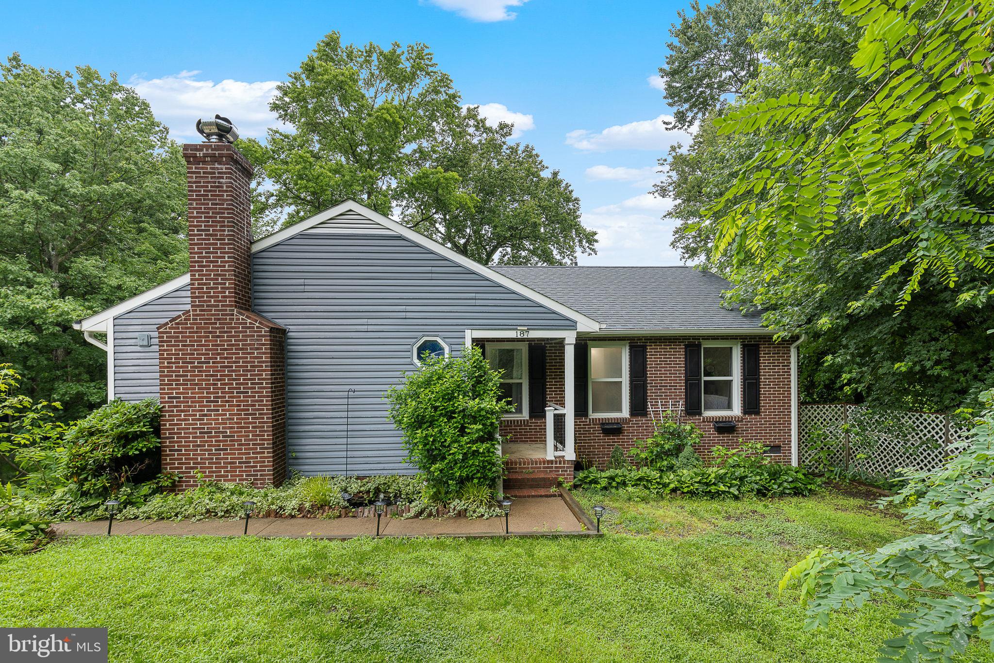 187 Tanglewood Ln