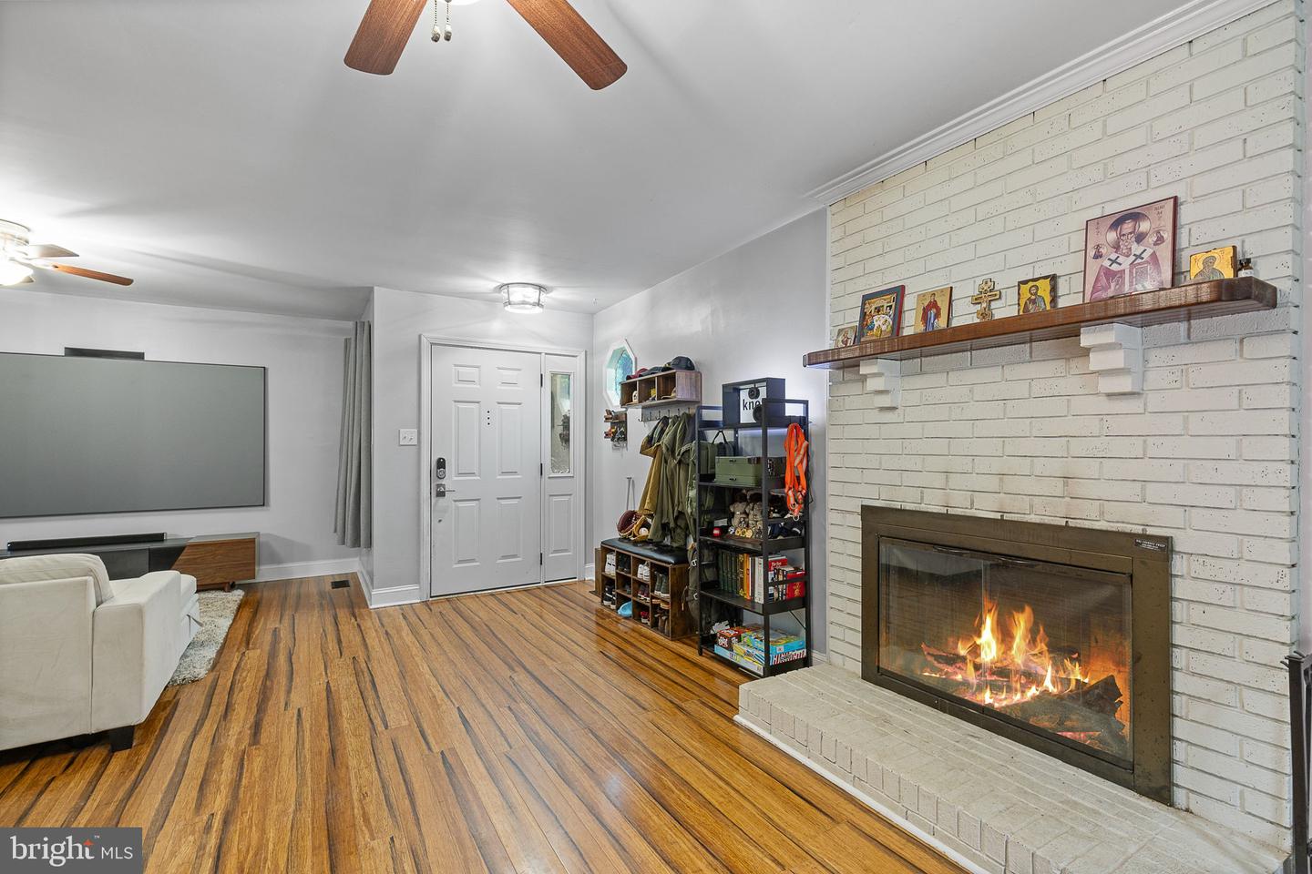 187 Tanglewood Ln