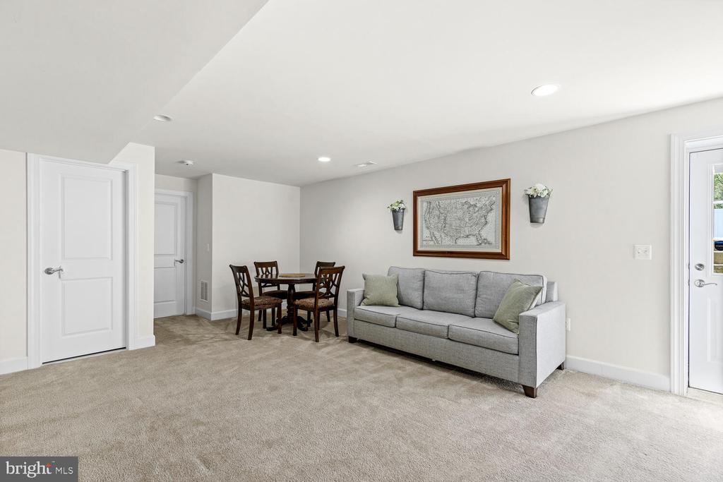 397 PEAR BLOSSOM ROAD