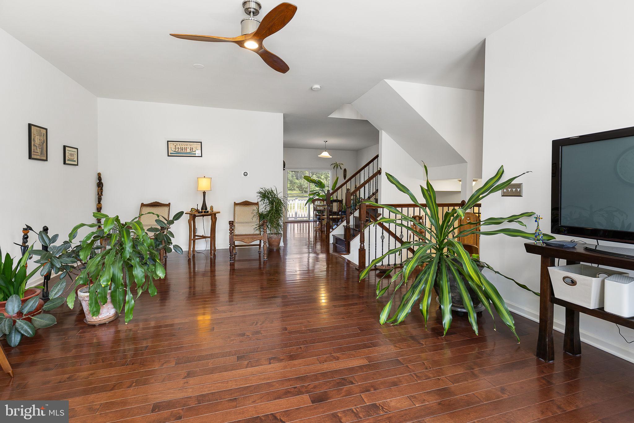 25 Shepherds Hook Way