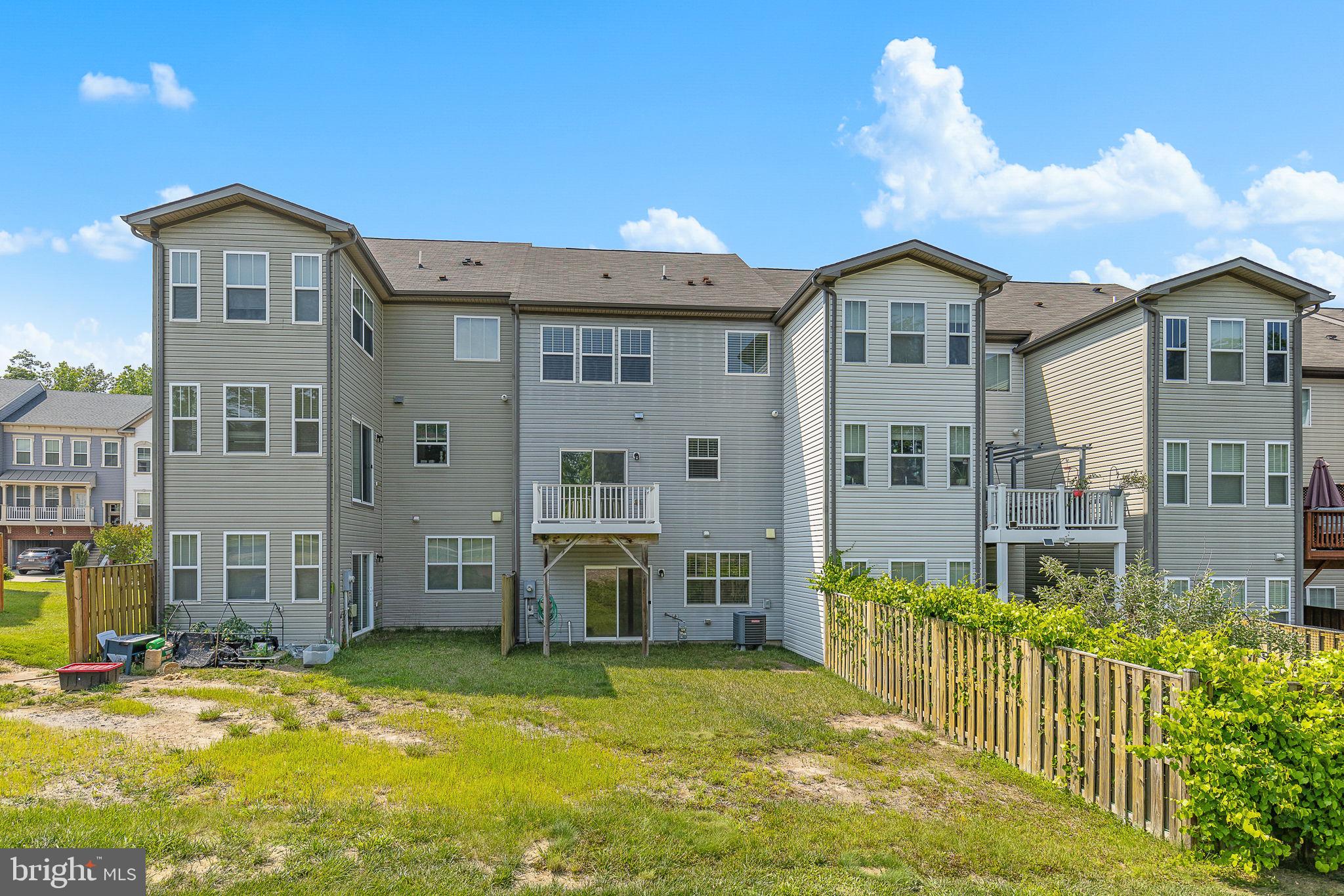 25 Shepherds Hook Way