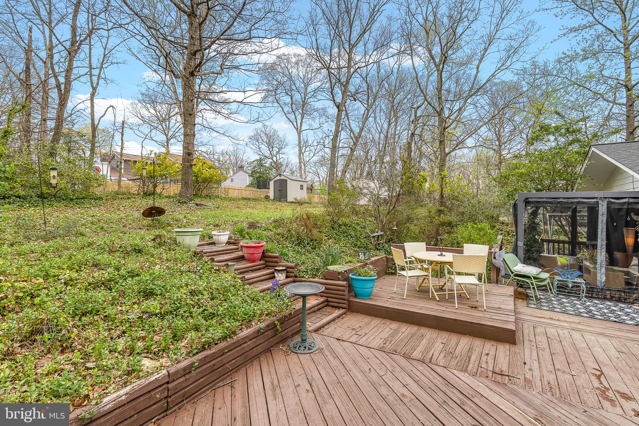 1008 Harbour Dr