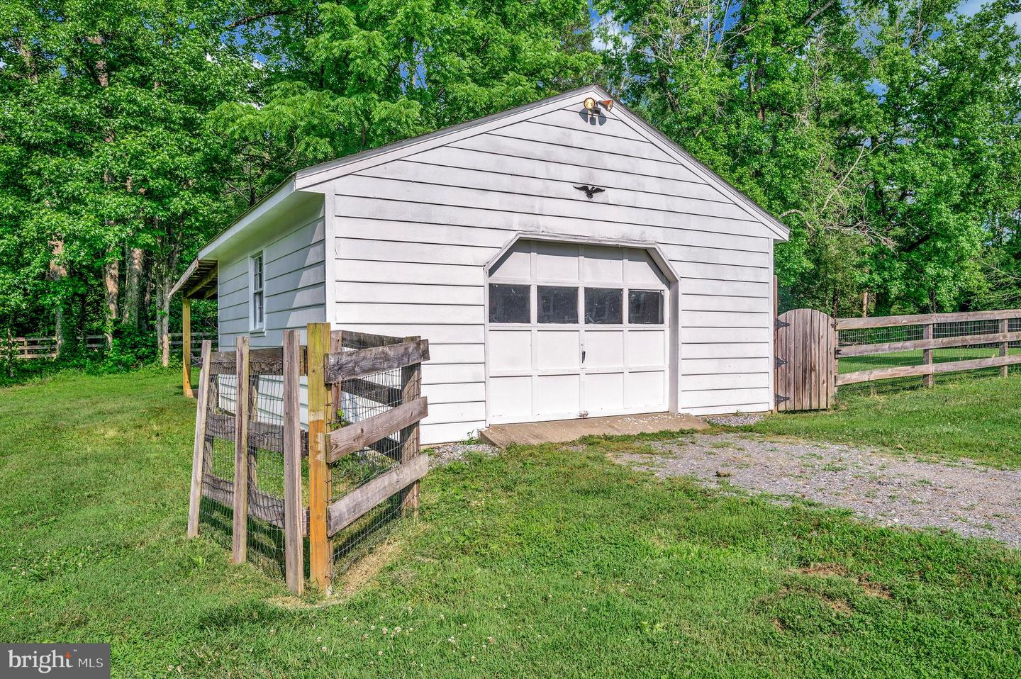 539 McCarty Rd