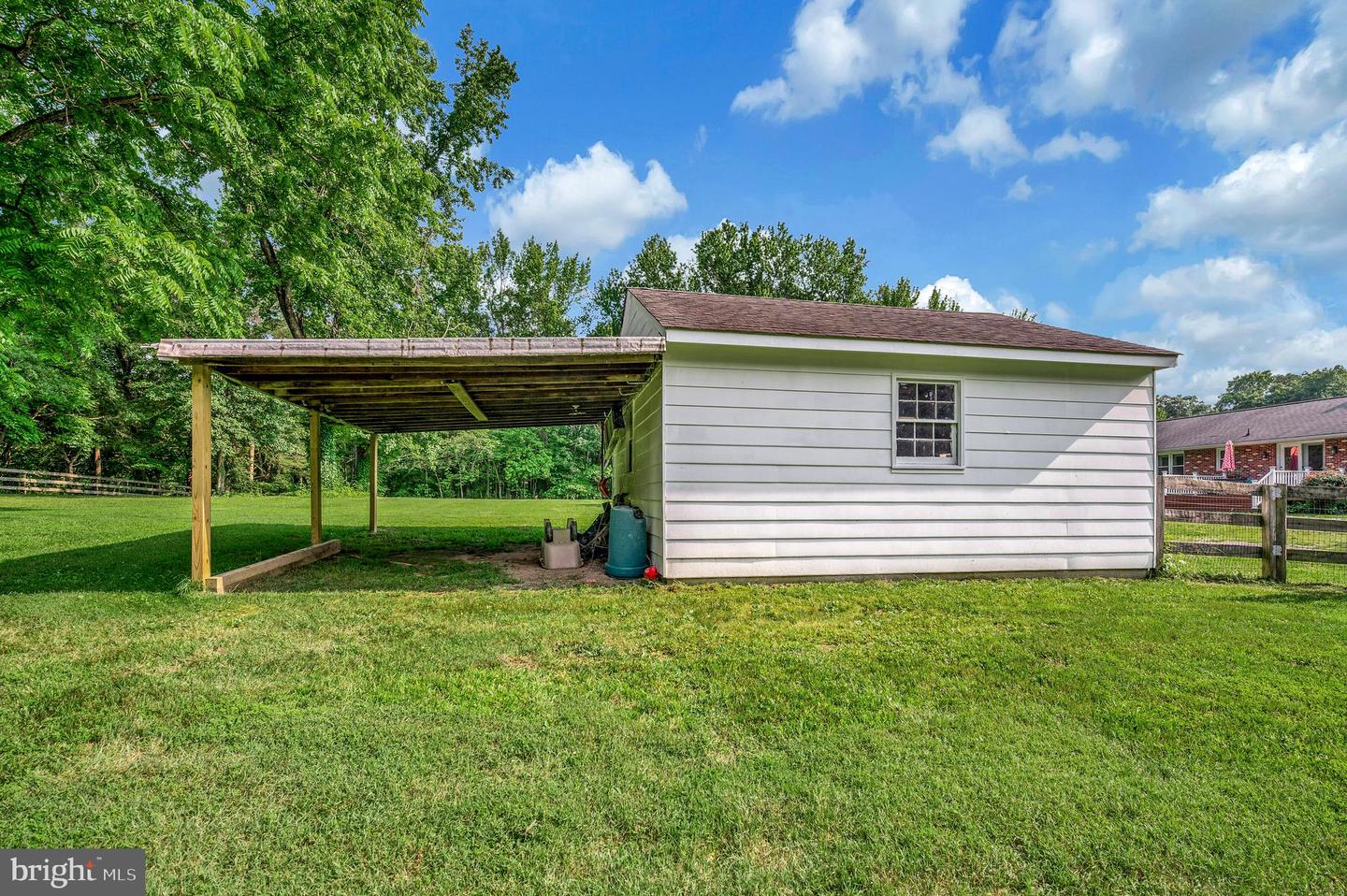 539 McCarty Rd