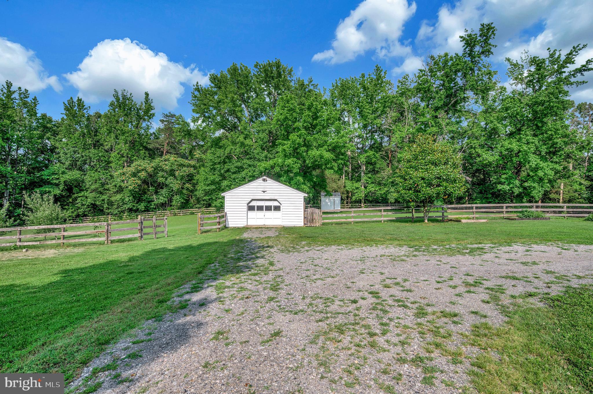539 McCarty Rd