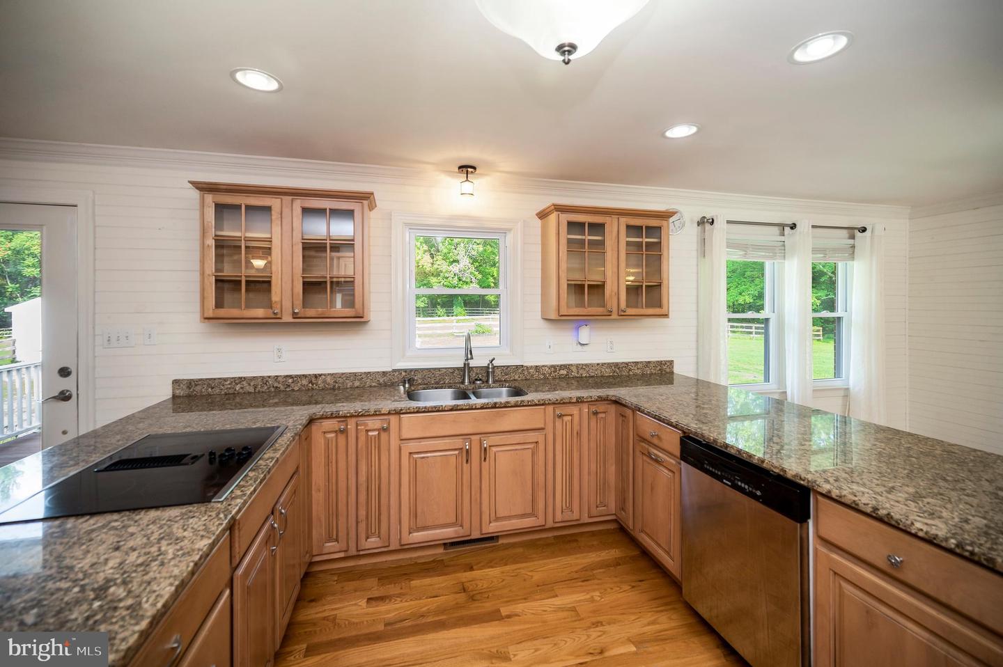 539 McCarty Rd