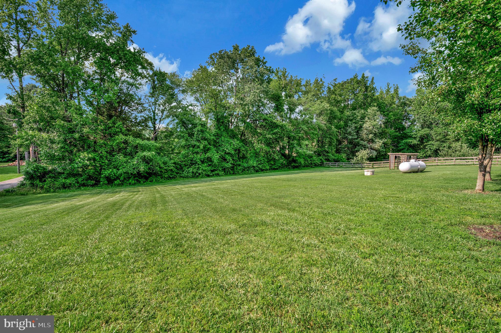 539 McCarty Rd