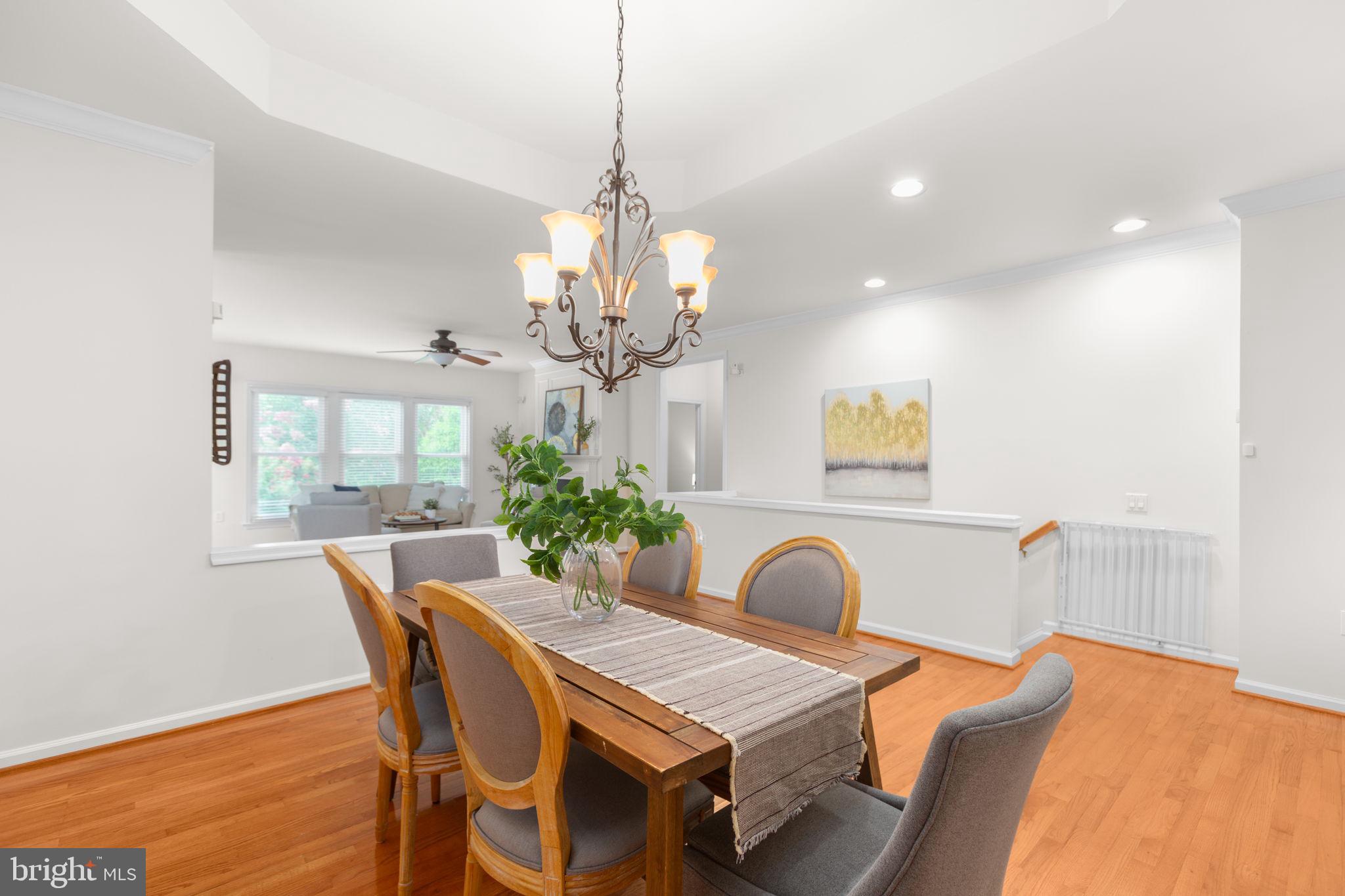 7 Covington Dr