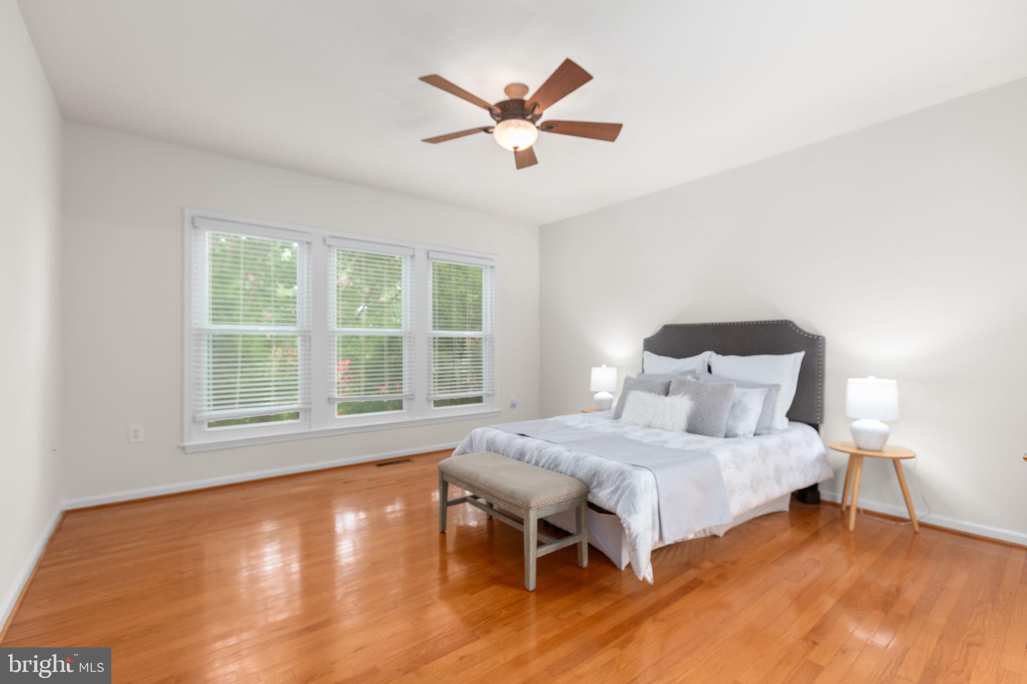 7 Covington Dr