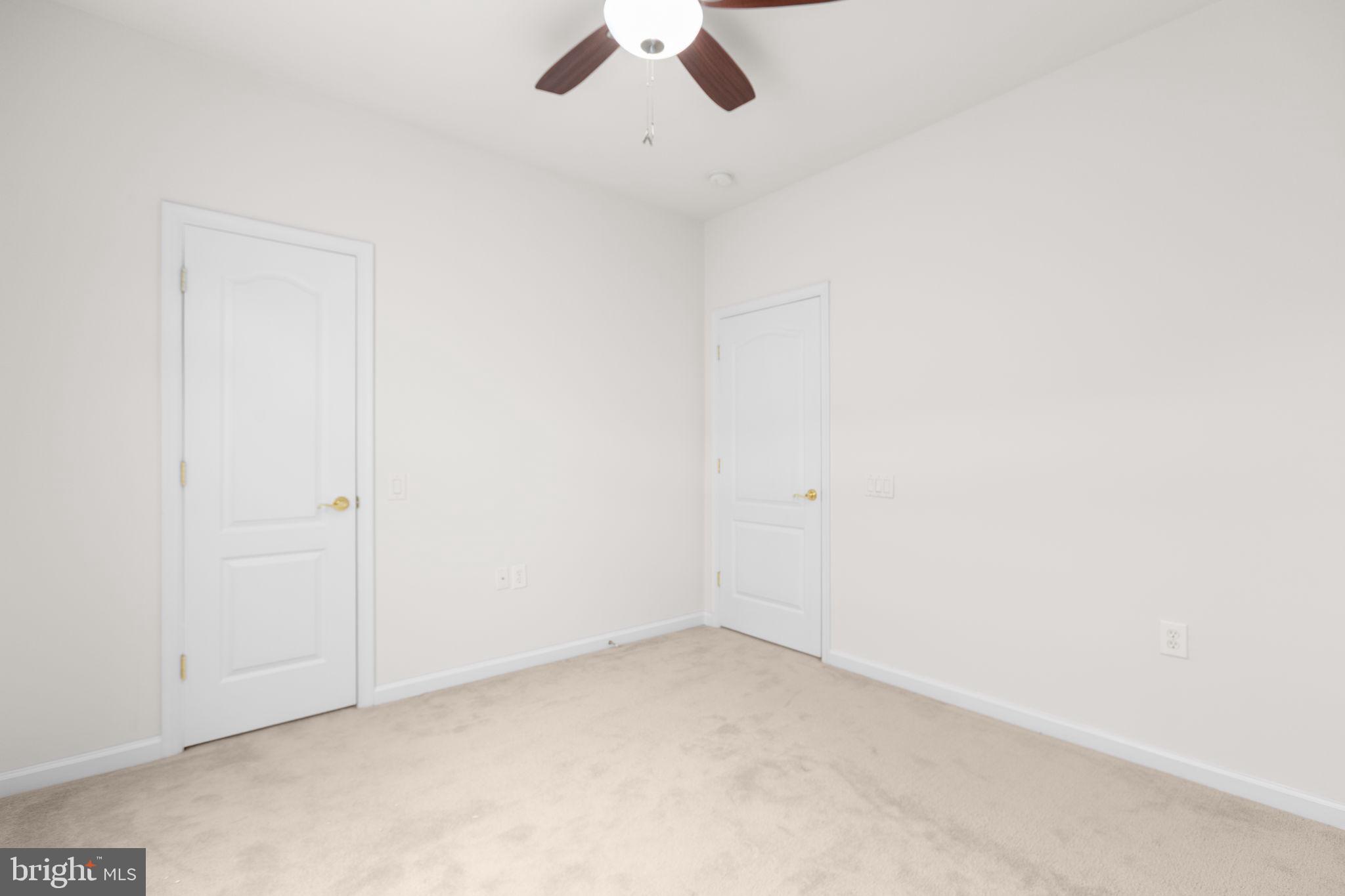7 Covington Dr