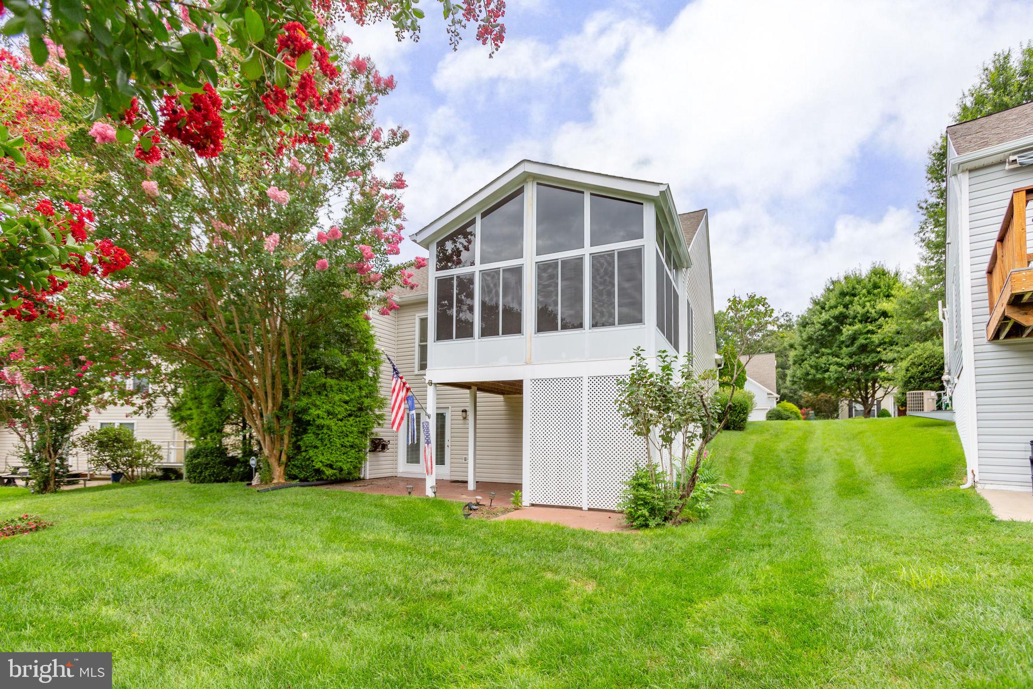 7 Covington Dr
