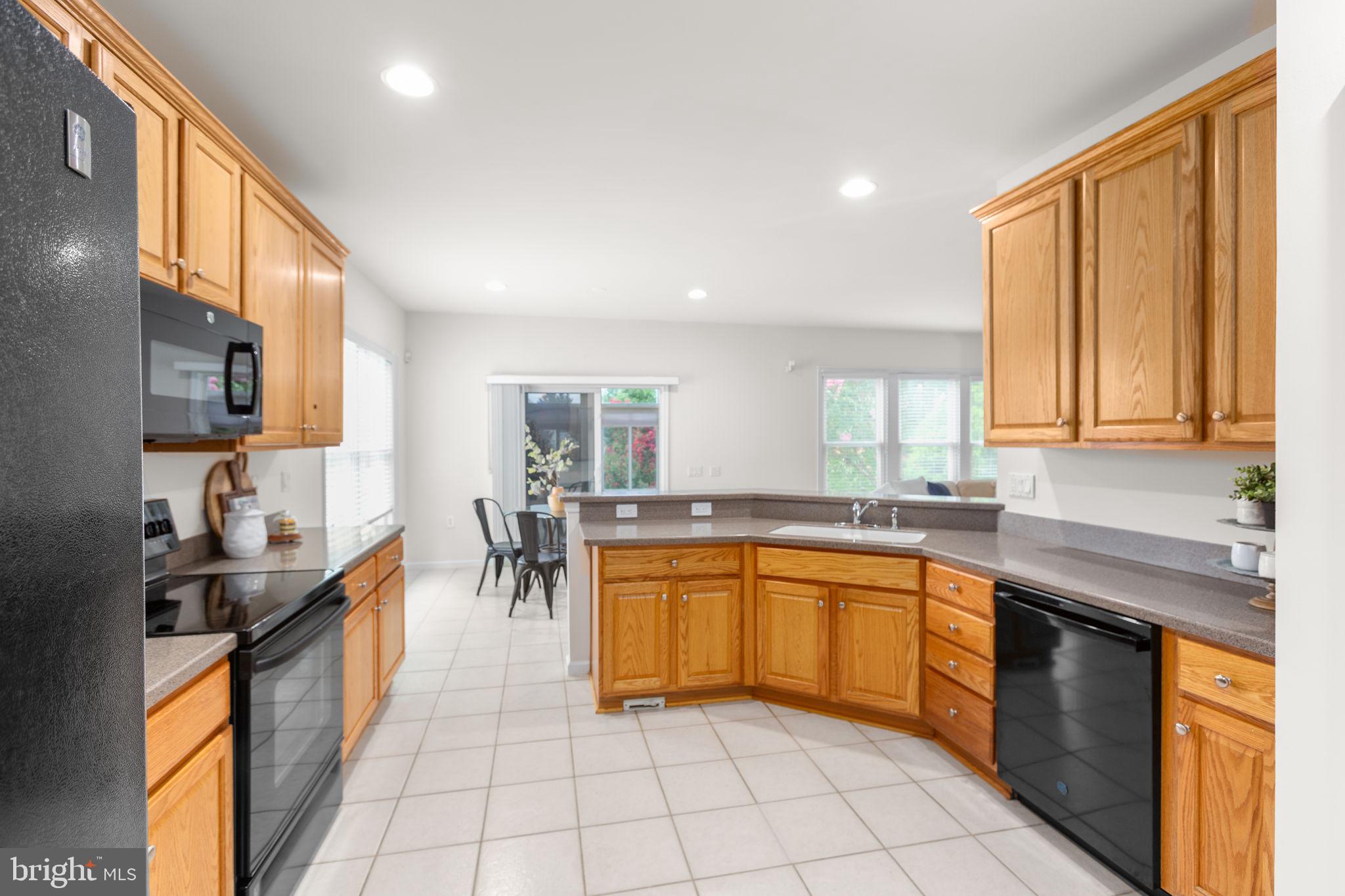 7 Covington Dr