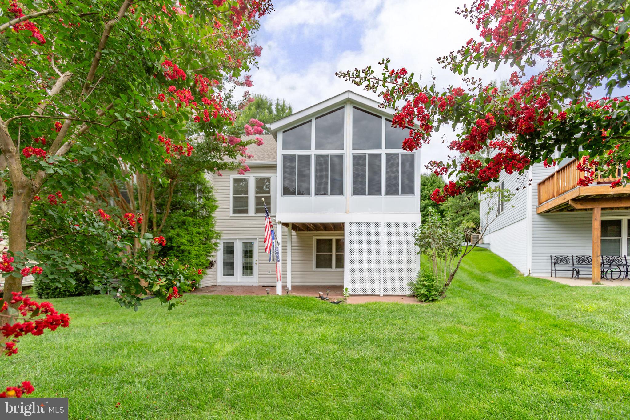 7 Covington Dr