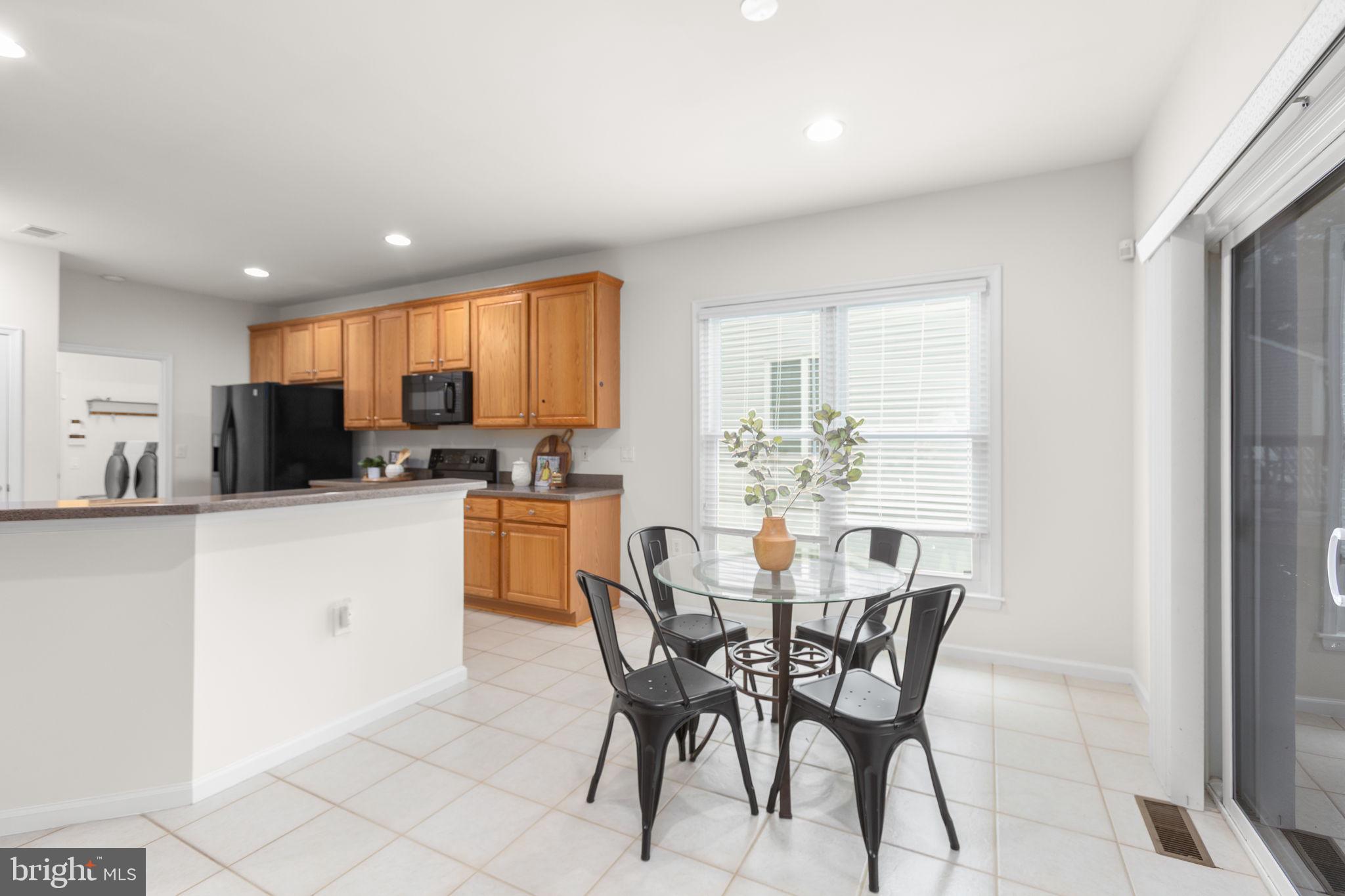 7 Covington Dr