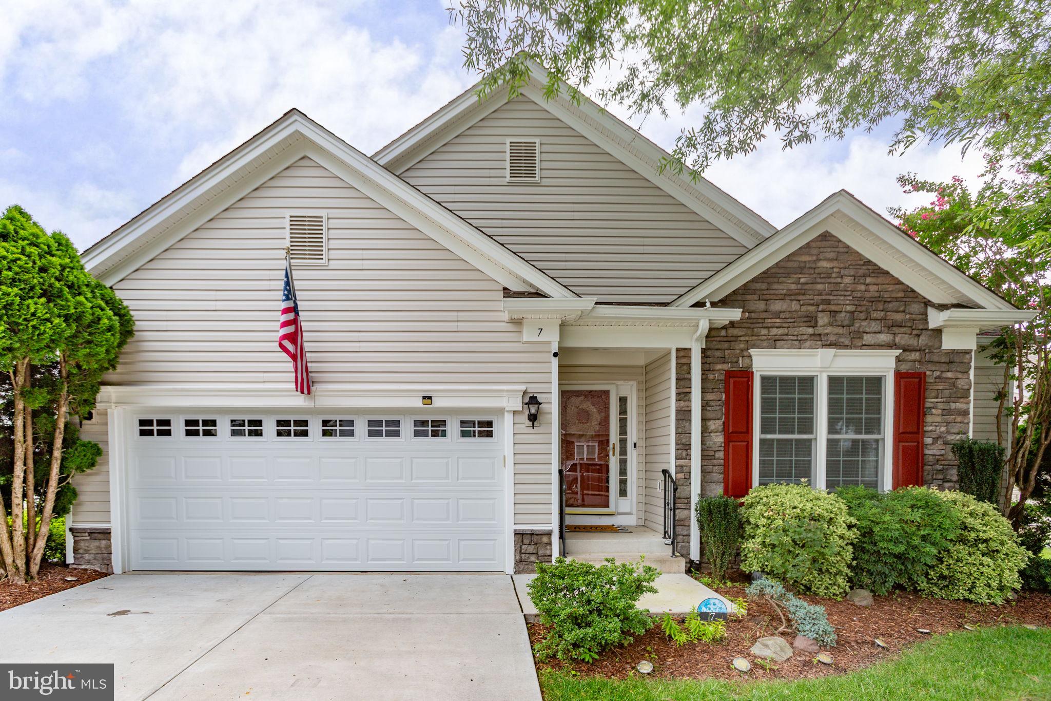 7 Covington Dr