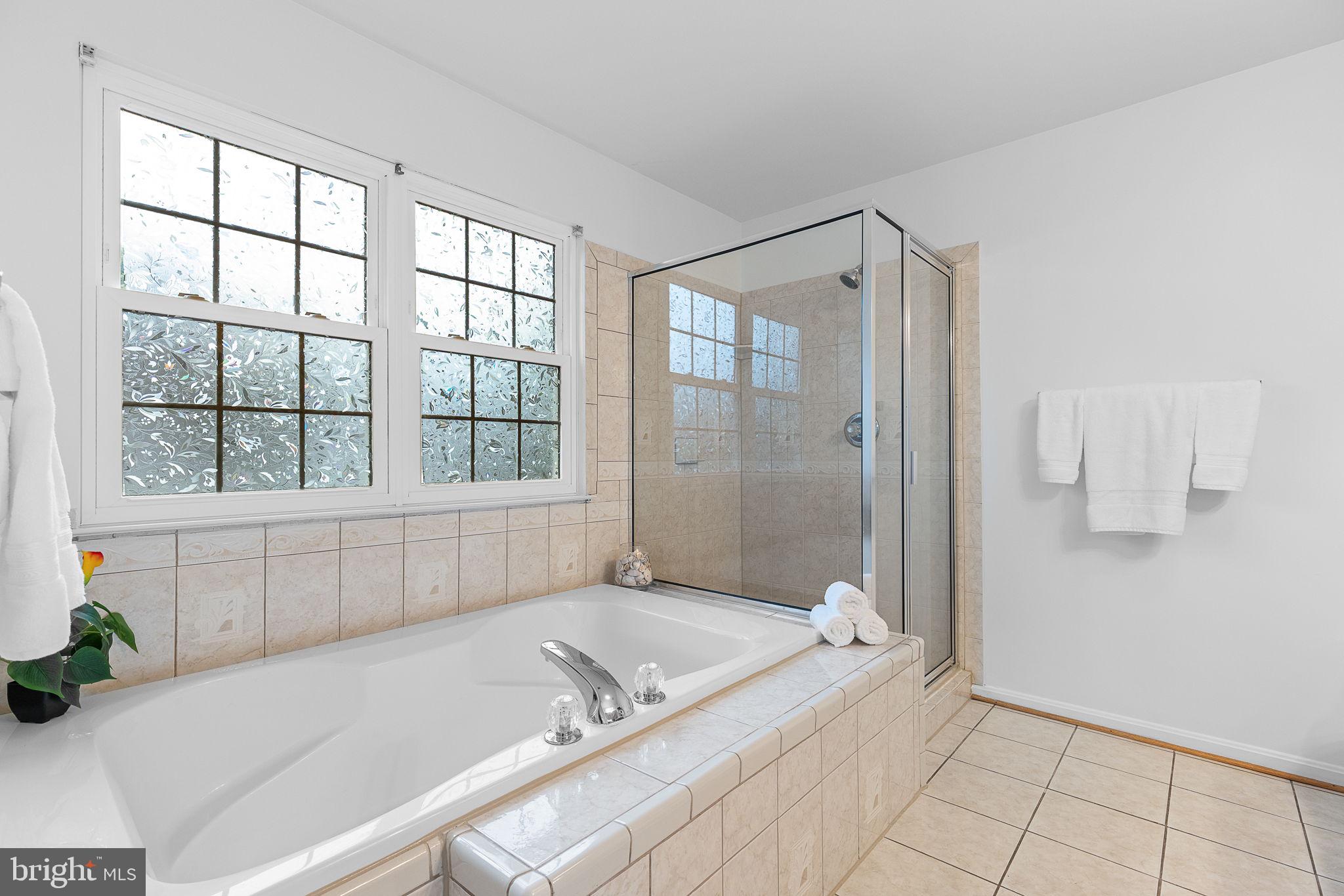 8 Westchester Ct