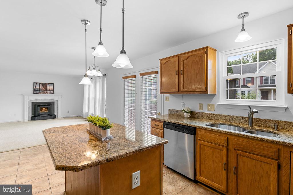 8 Westchester Ct