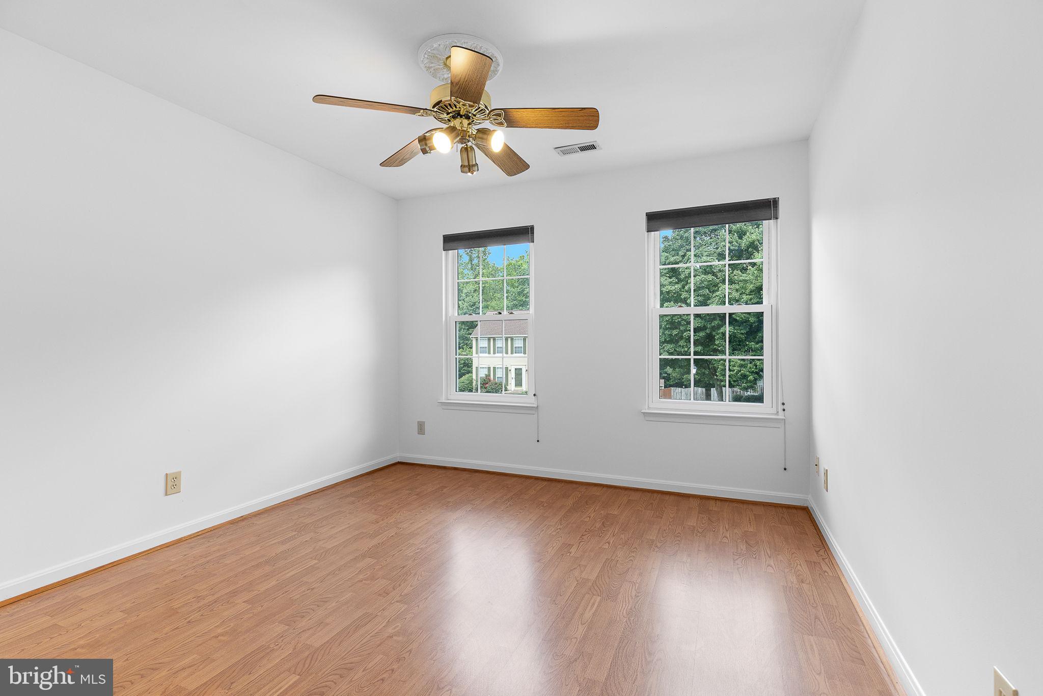 8 Westchester Ct