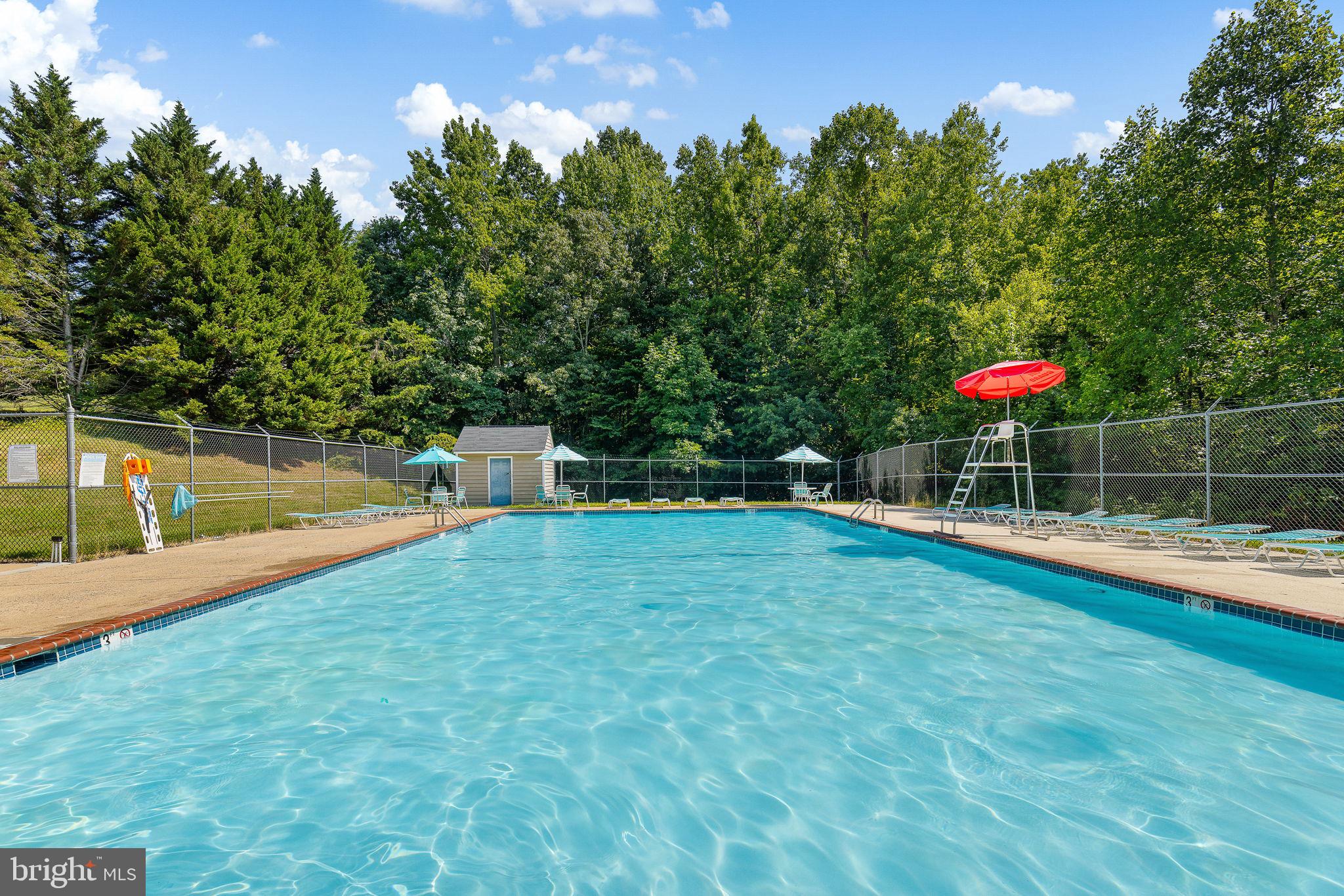 8 Westchester Ct