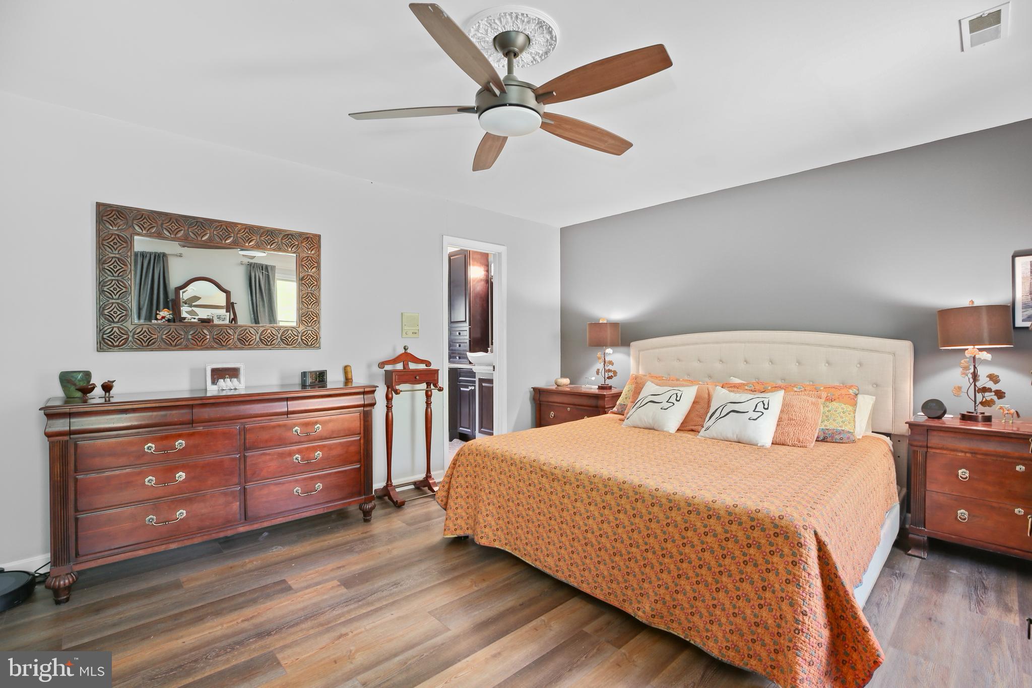 1000 QUEEN ANNE DRIVE