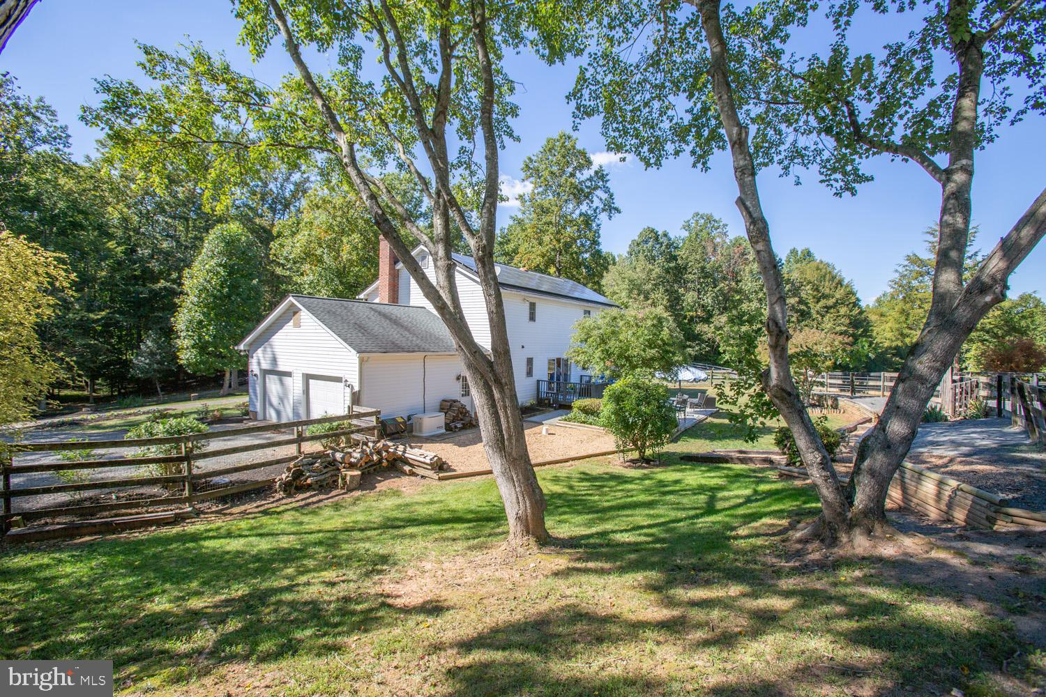 1000 QUEEN ANNE DRIVE