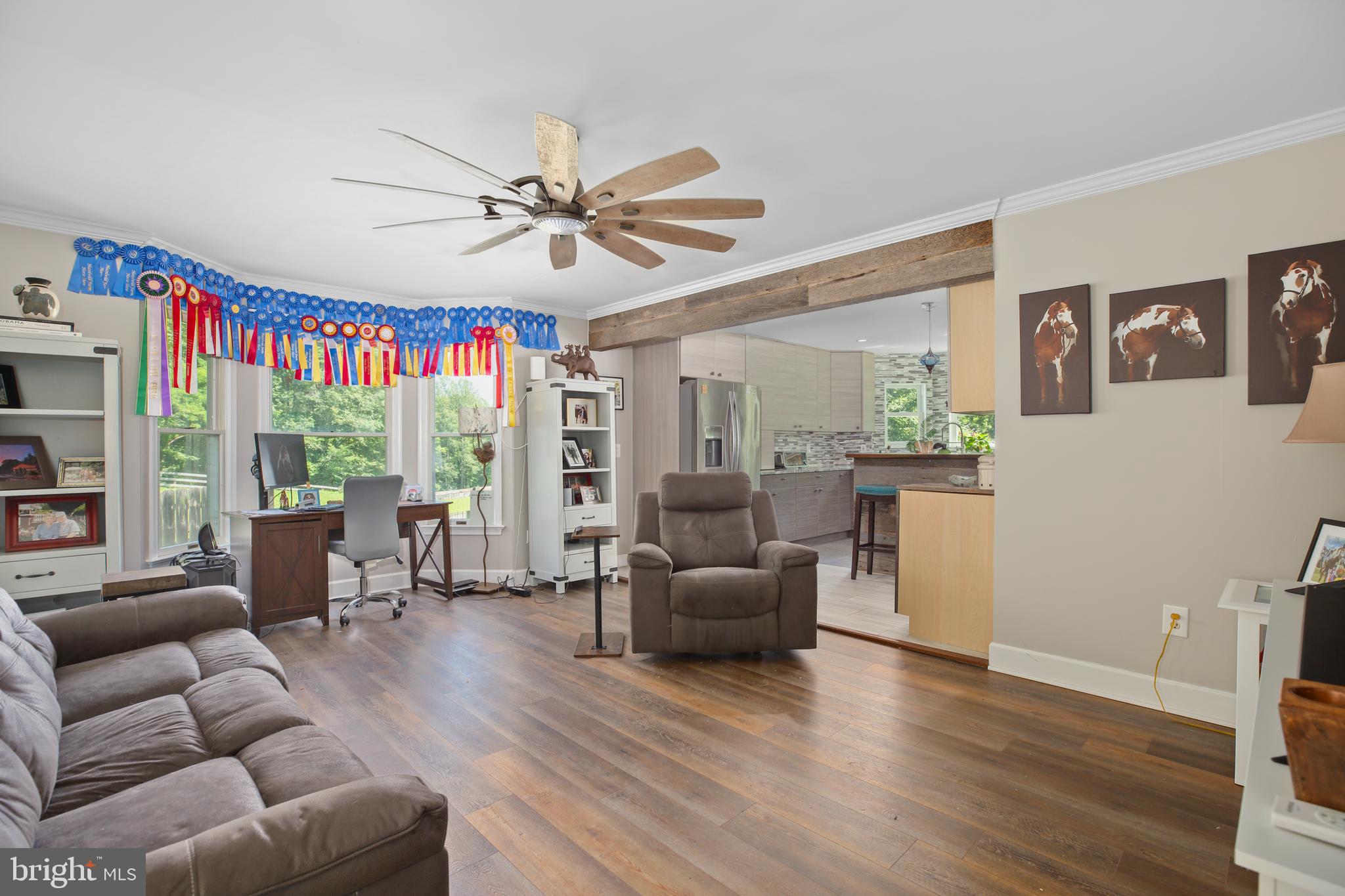 1000 QUEEN ANNE DRIVE