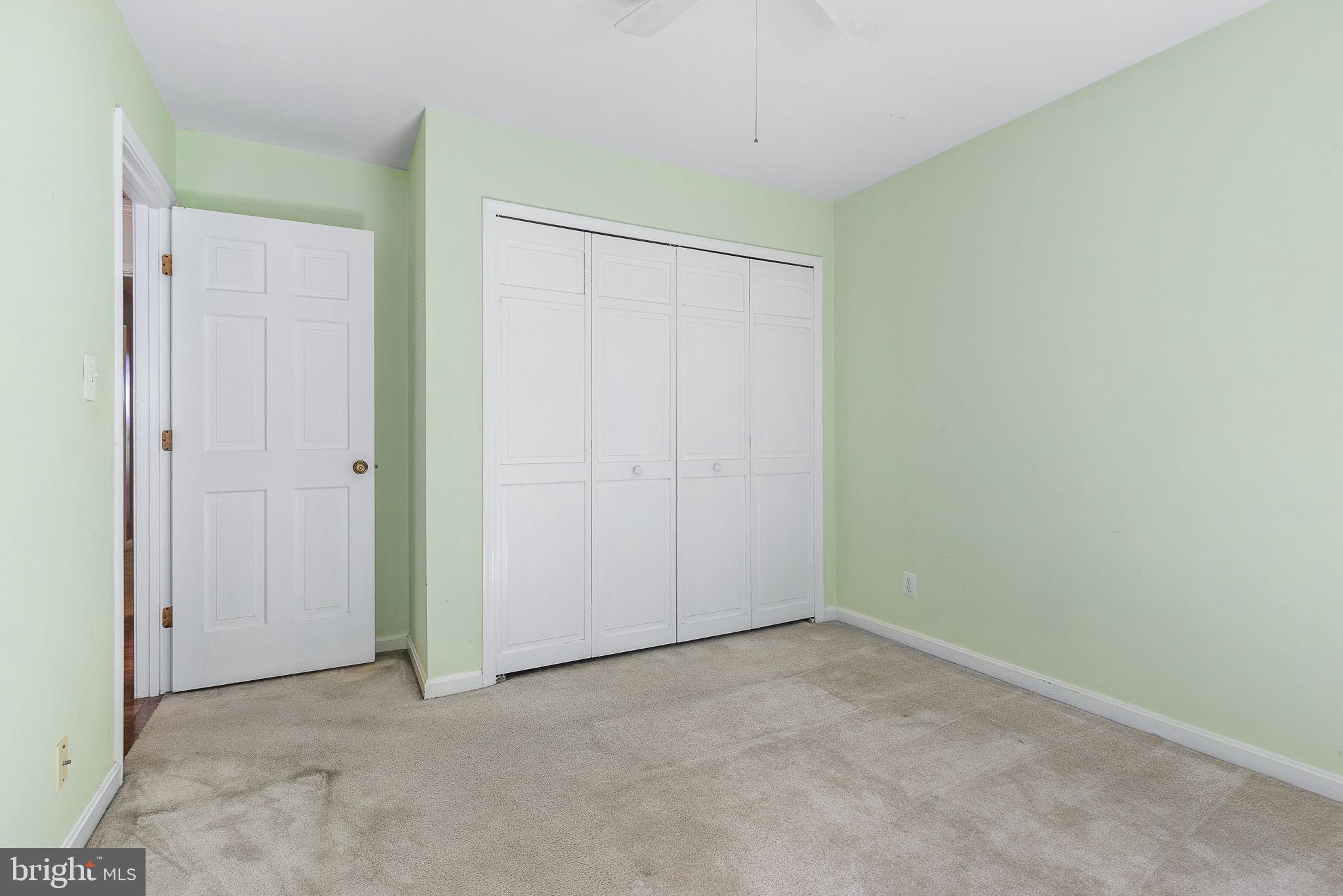 208 Greenspring Dr