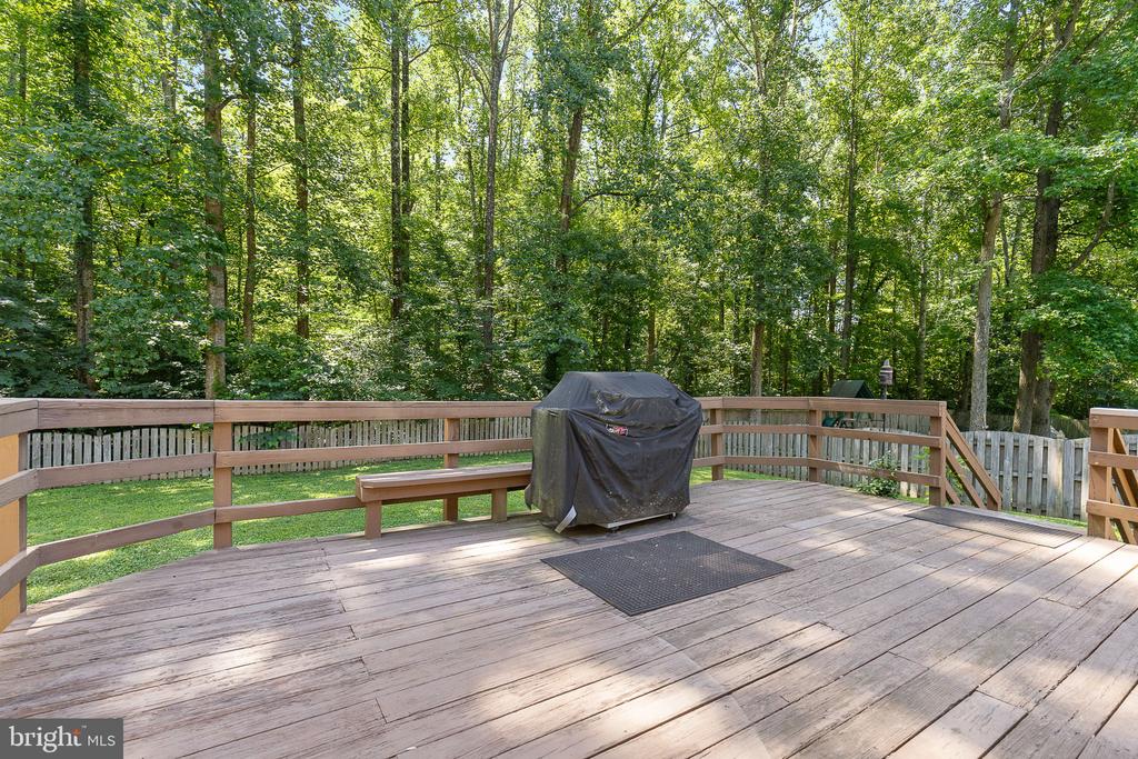 208 Greenspring Dr