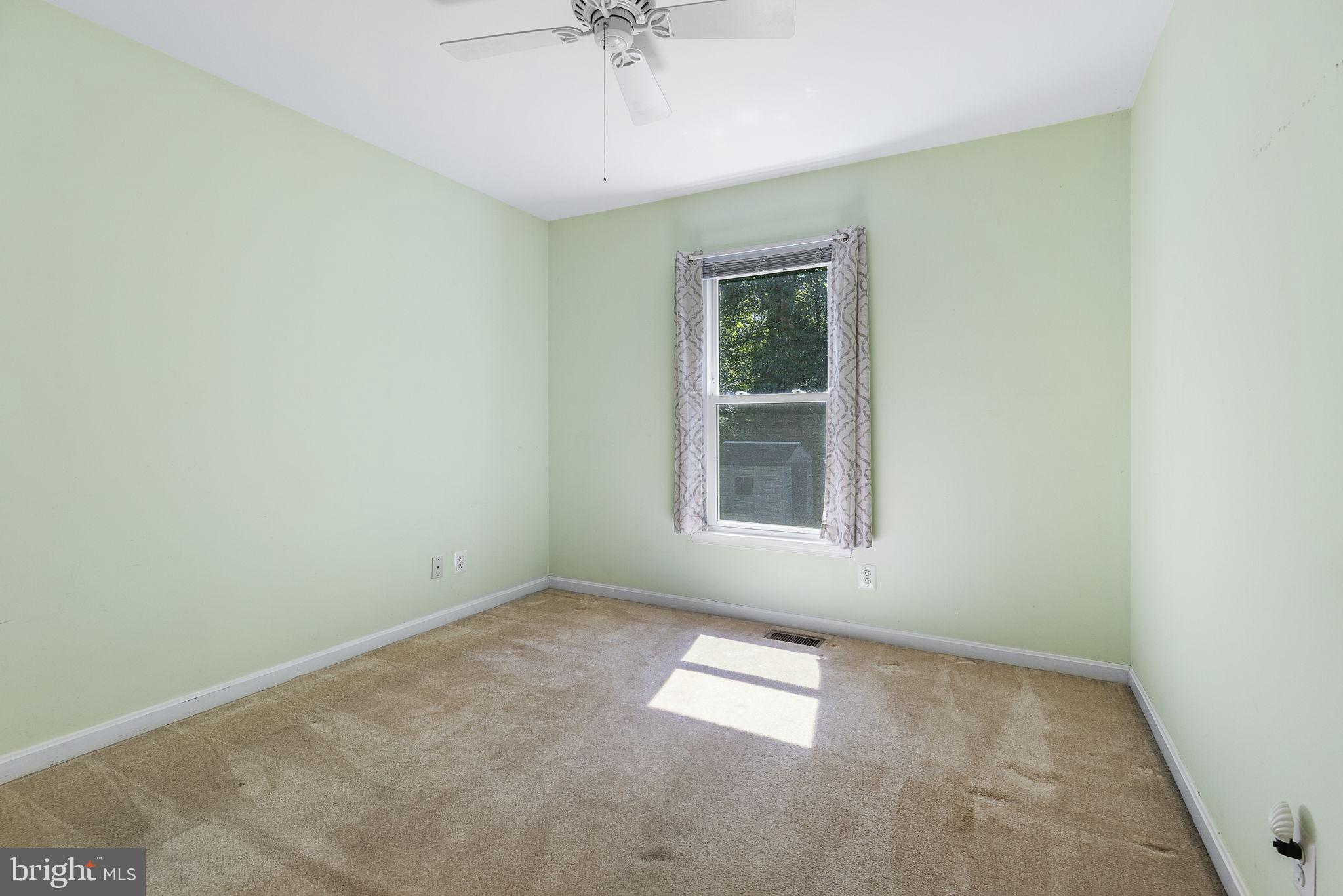 208 Greenspring Dr