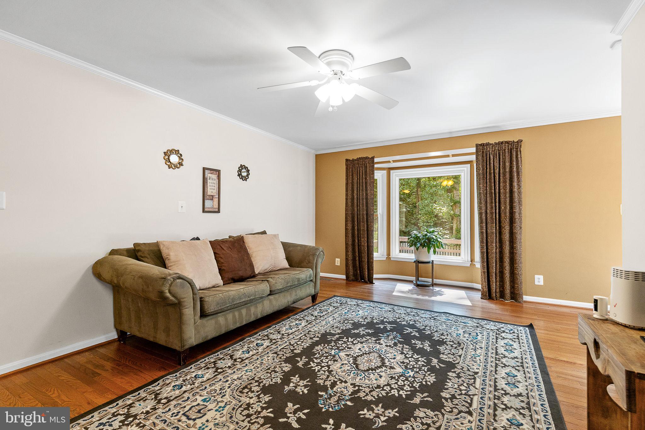 208 Greenspring Dr