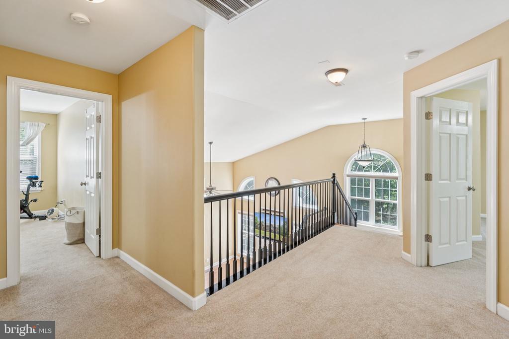 1340 MOUNTAIN VIEW ROAD