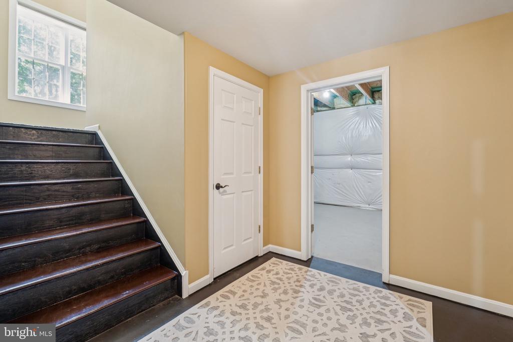 1340 MOUNTAIN VIEW ROAD