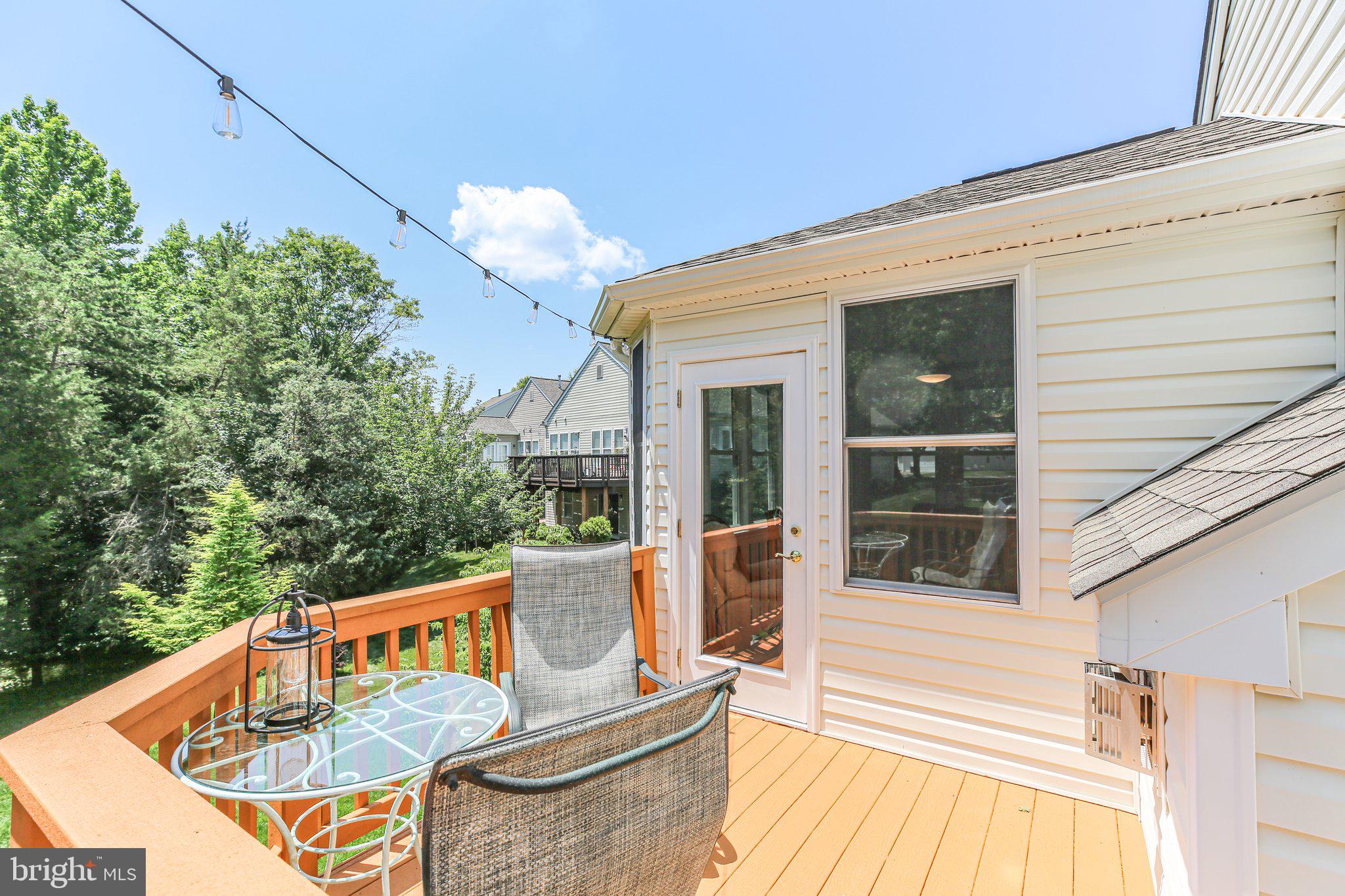 6 Sugargrove Dr