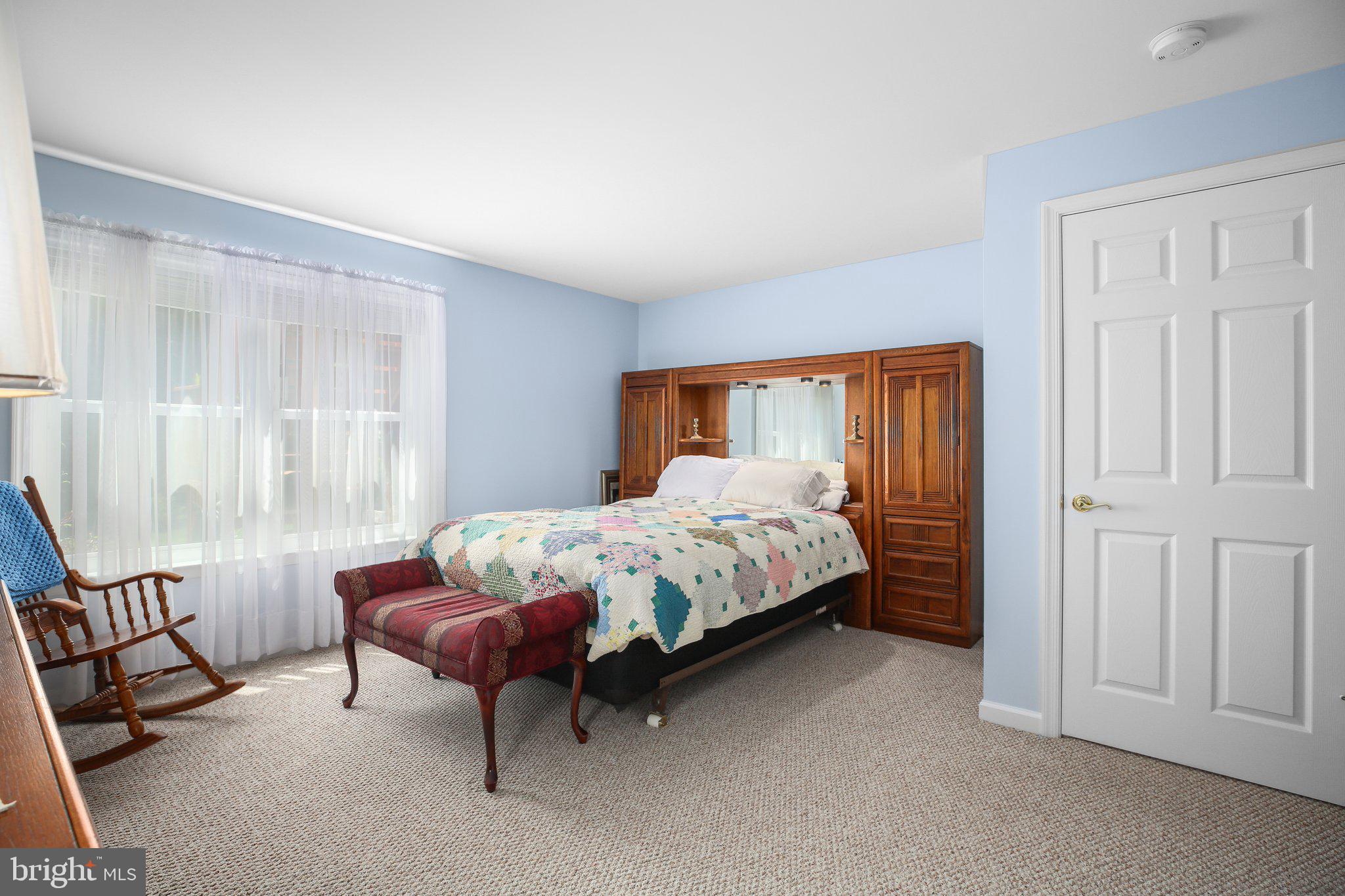 6 Sugargrove Dr
