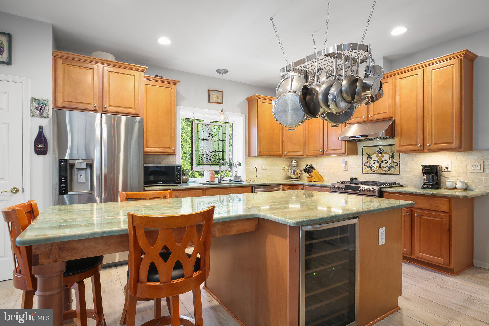 6 Sugargrove Dr