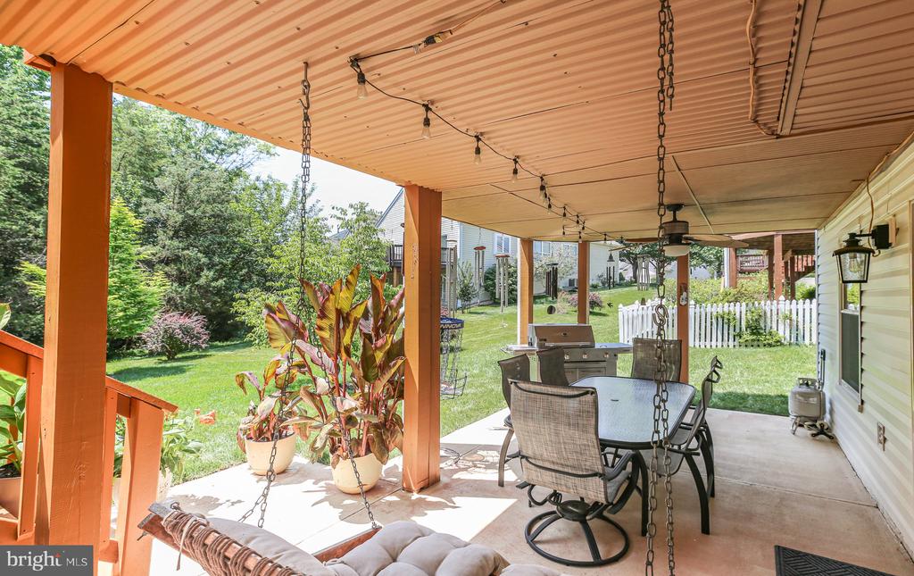 6 Sugargrove Dr