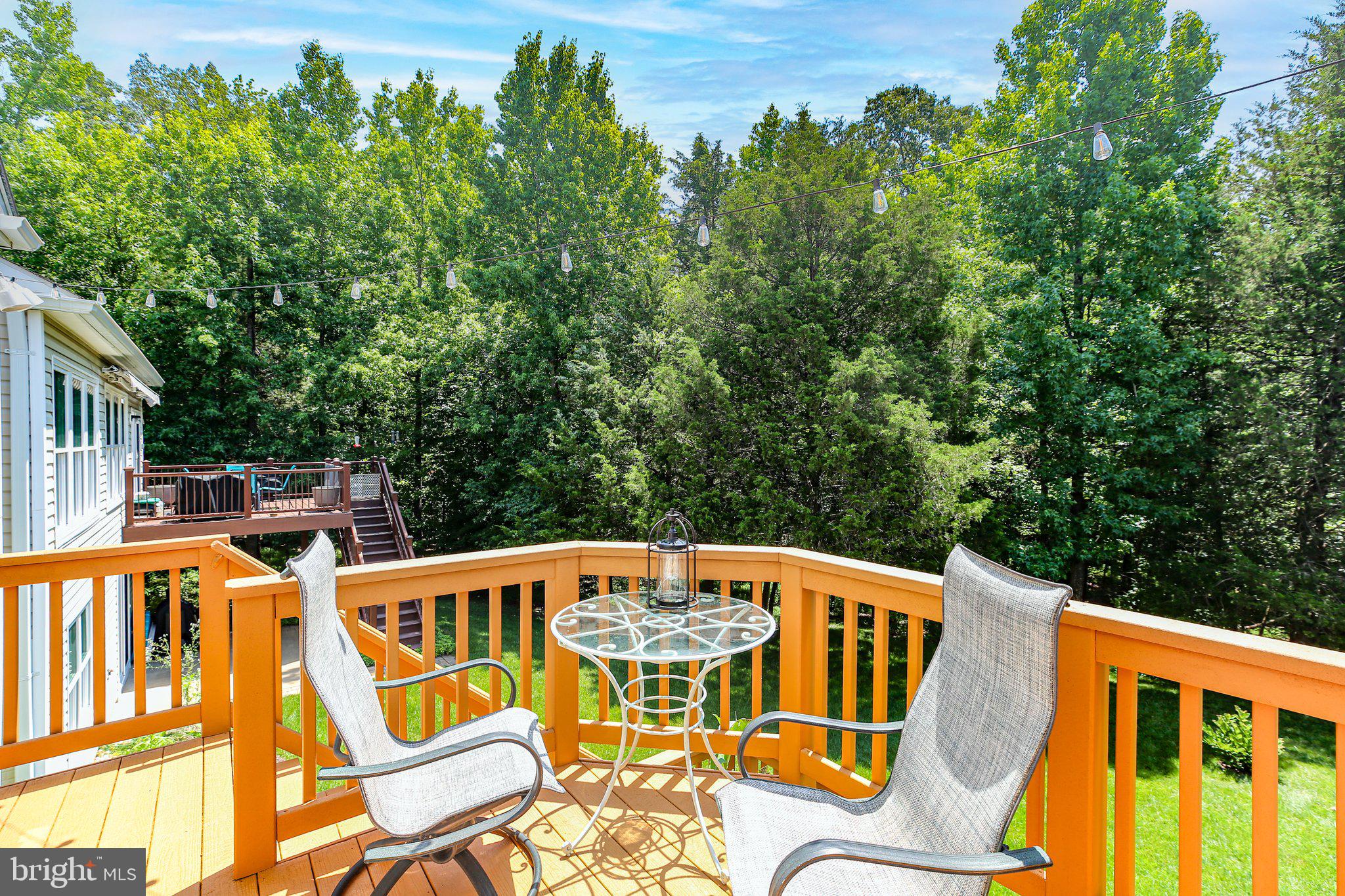 6 Sugargrove Dr